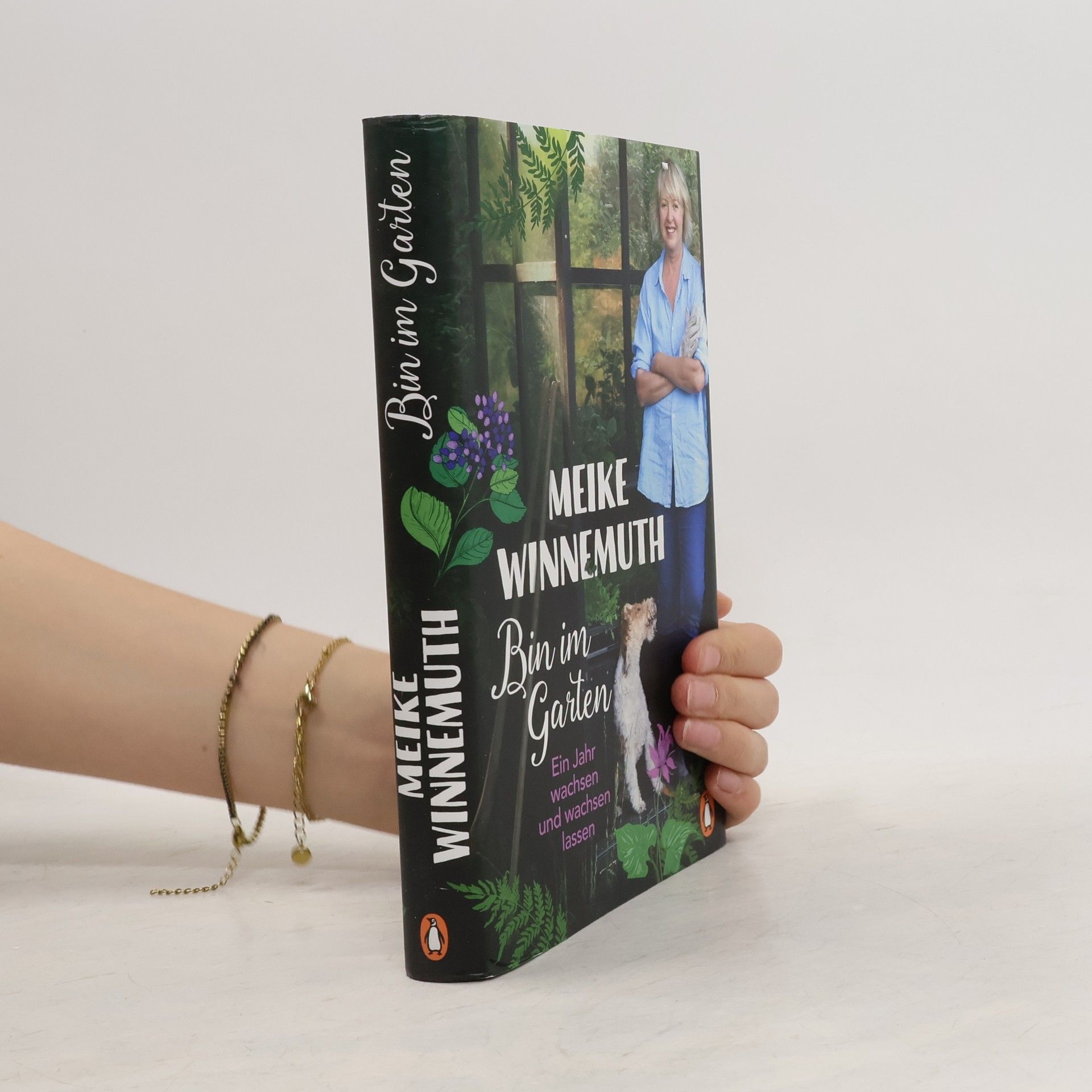 Meike Winnemuth Bin im Garten