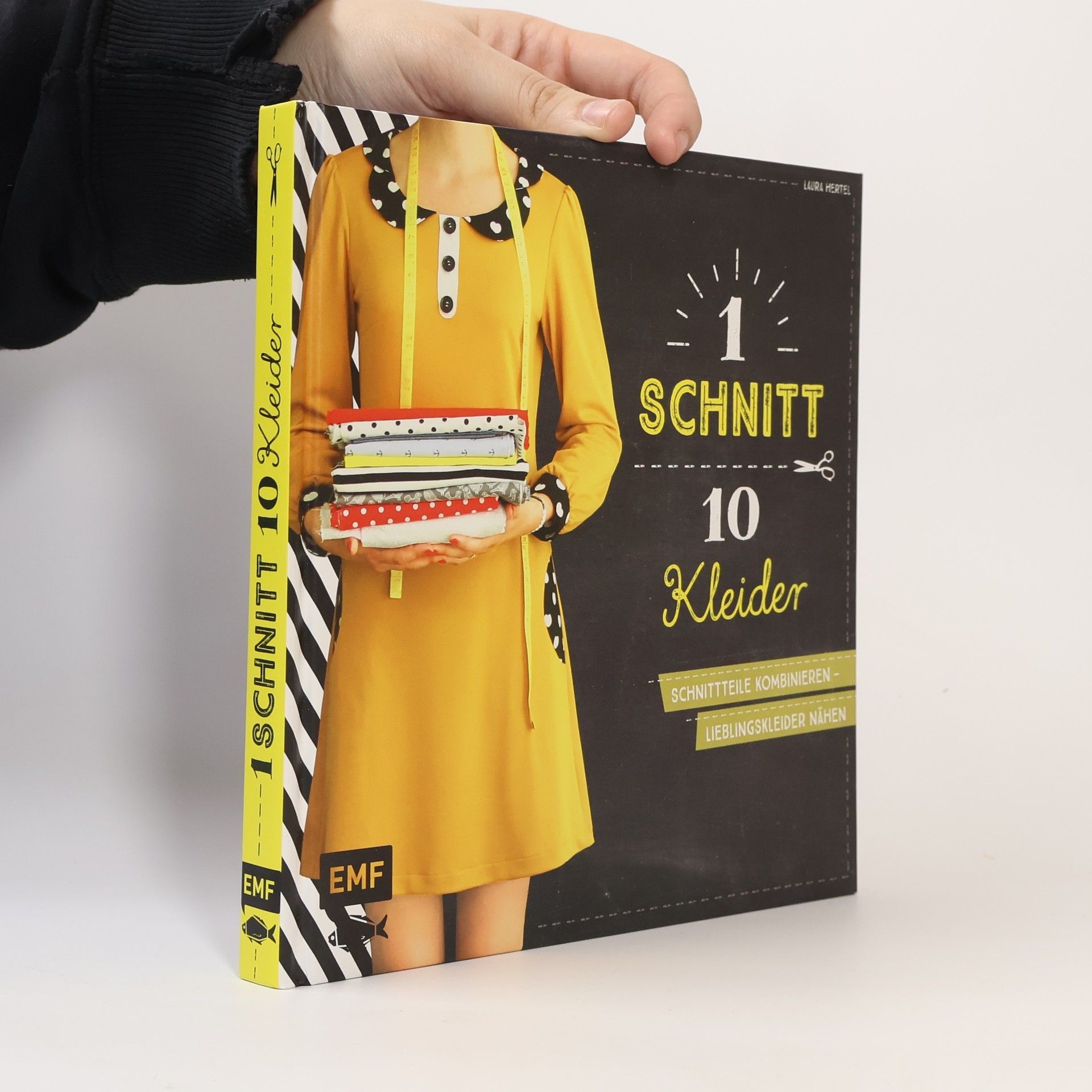 Laura Hertel 1 Schnitt - 10 Kleider