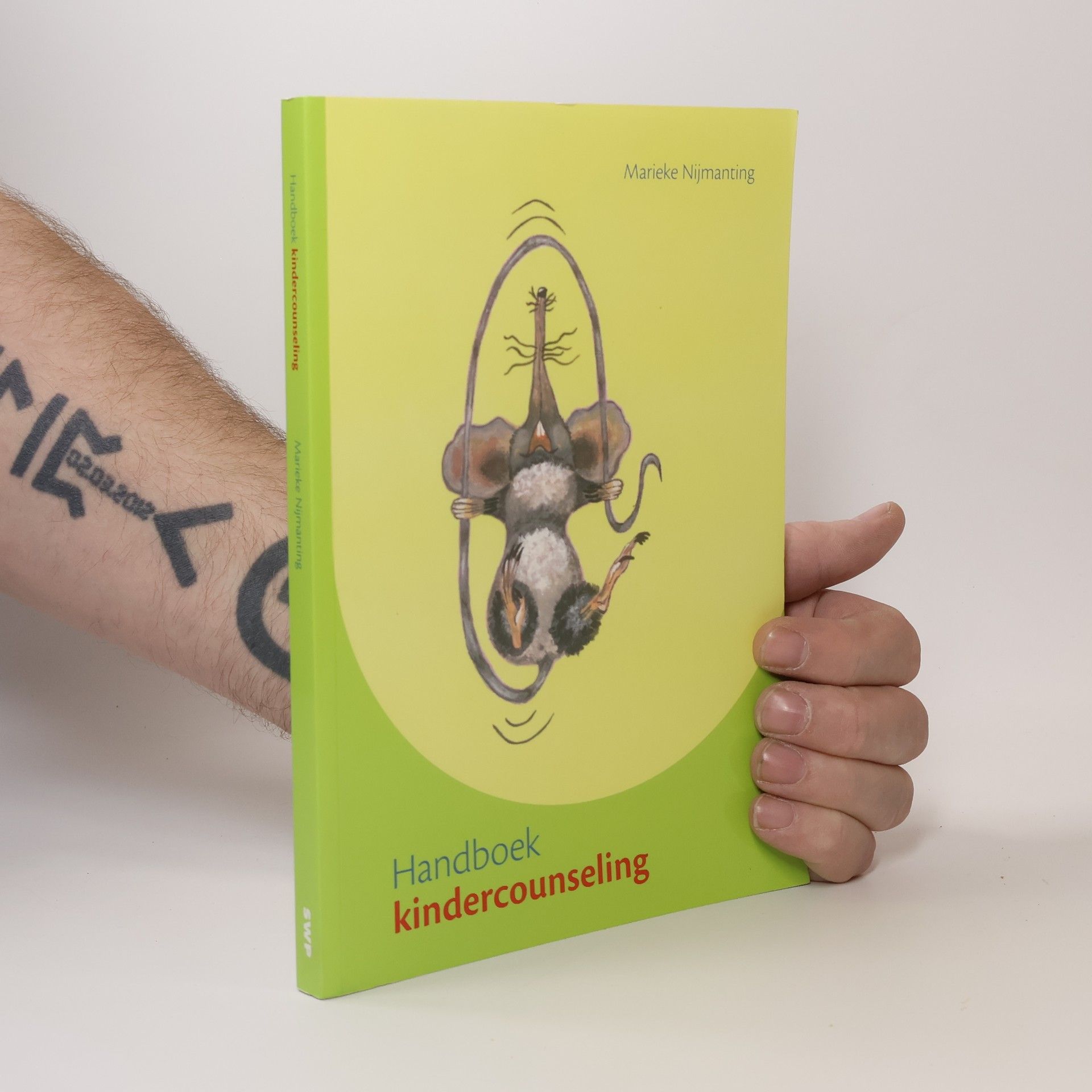 Marieke E. Nijmanting Handboek kindercounseling