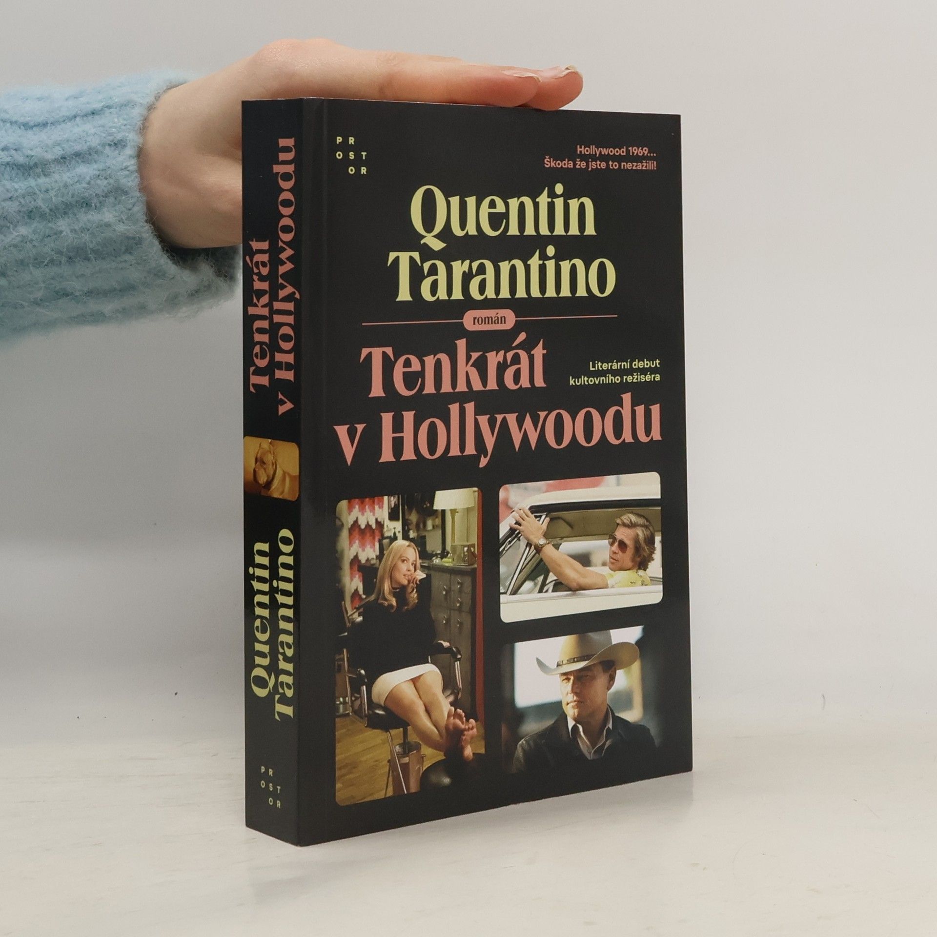 Quentin Tarantino Tenkrát v Hollywoodu : román