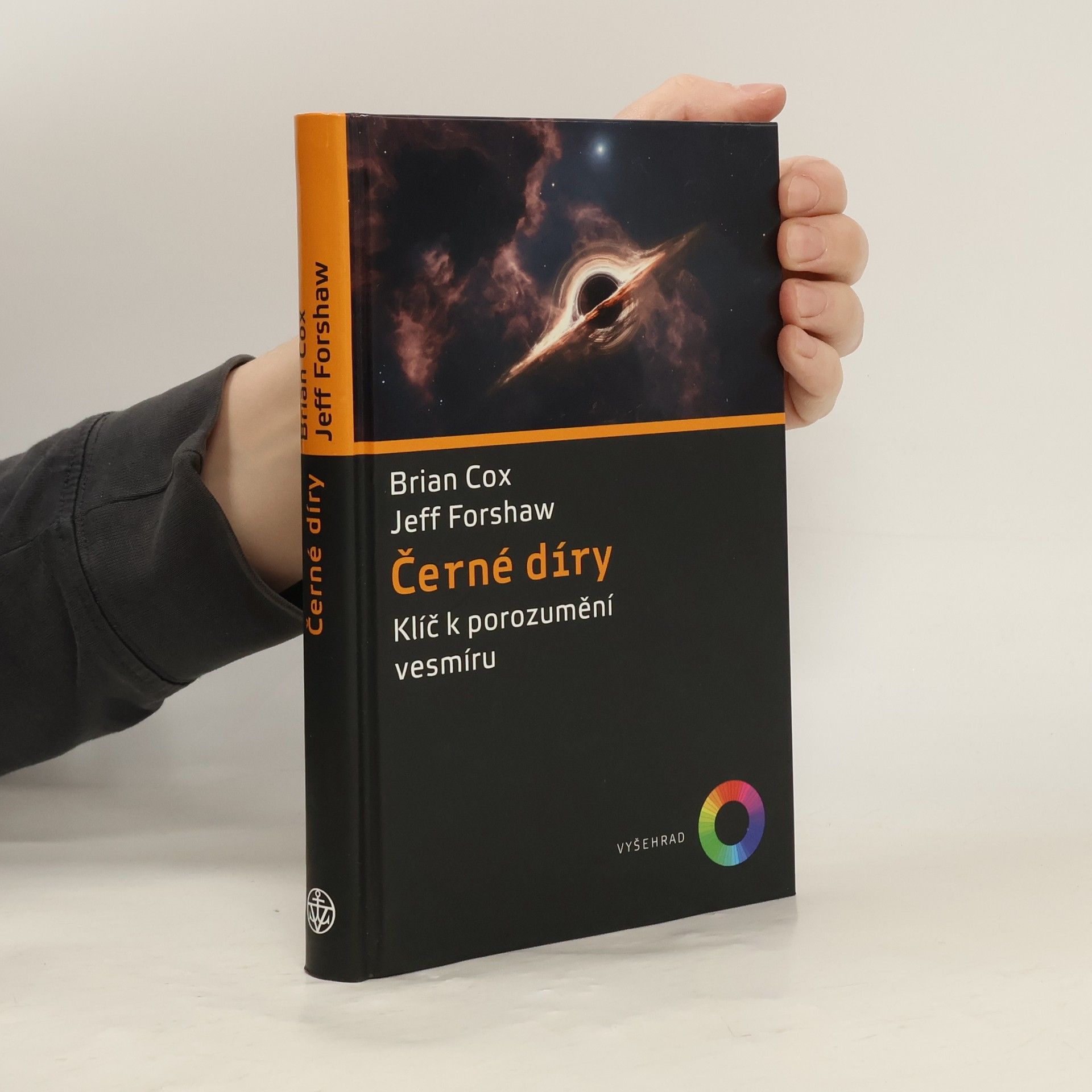 Brian Cox Černé díry : klíč k porozumění vesmíru