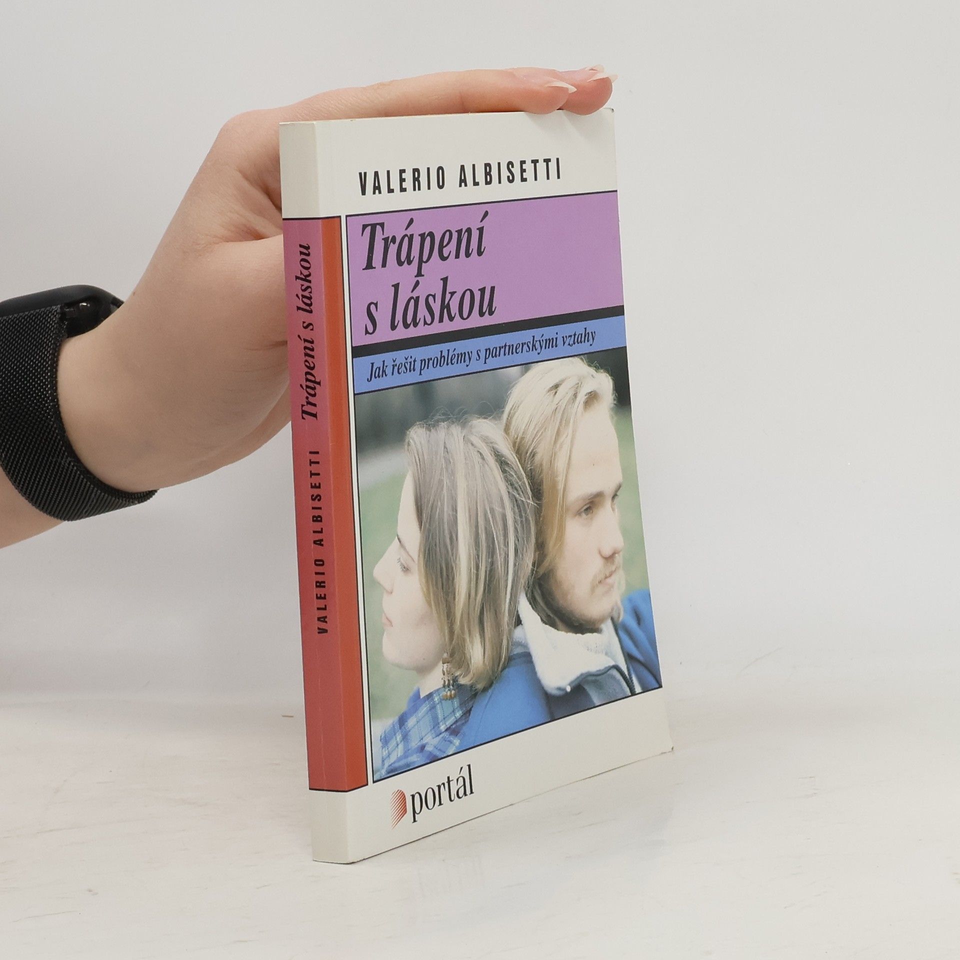 Valerio Albisetti Trápení s láskou