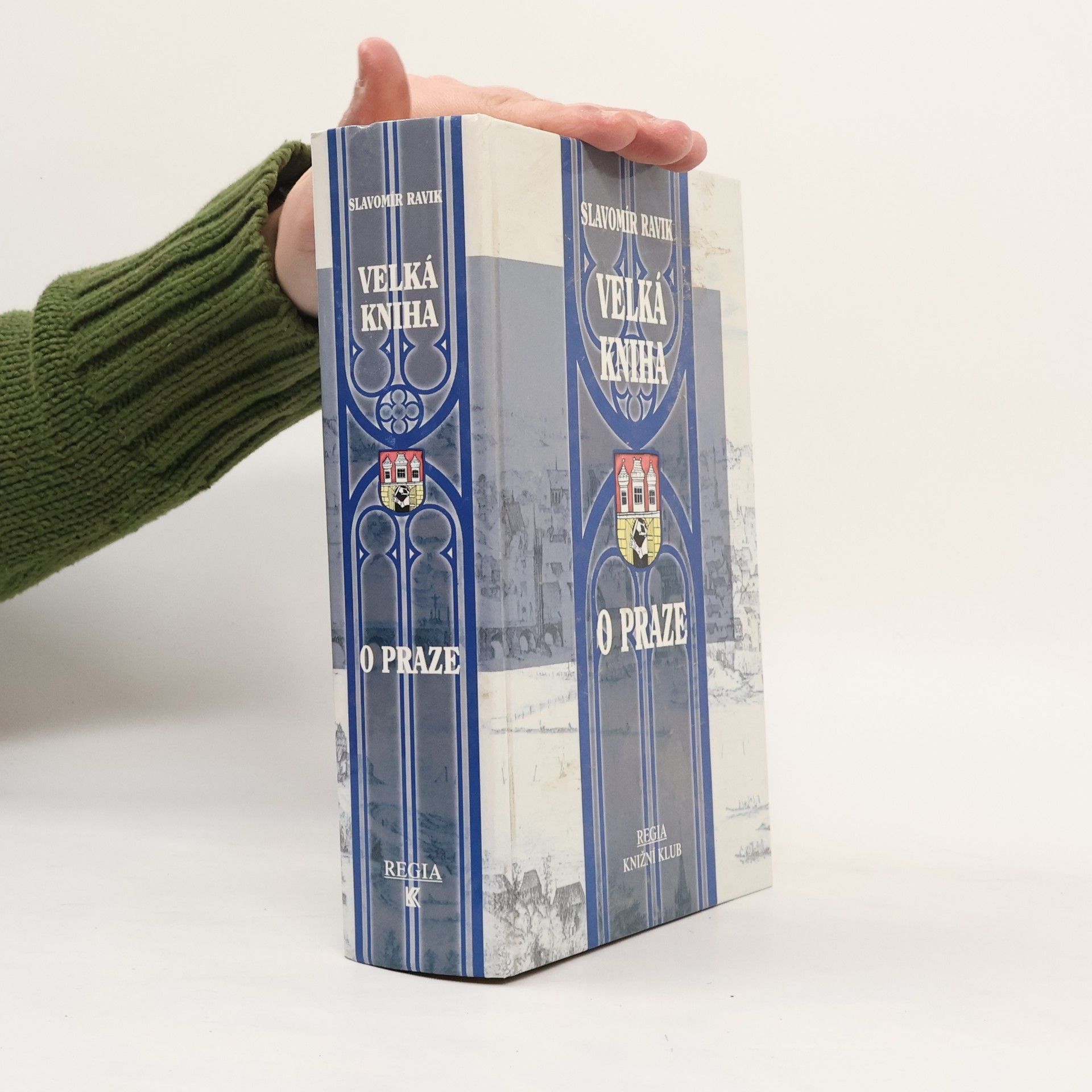Velká kniha o Praze