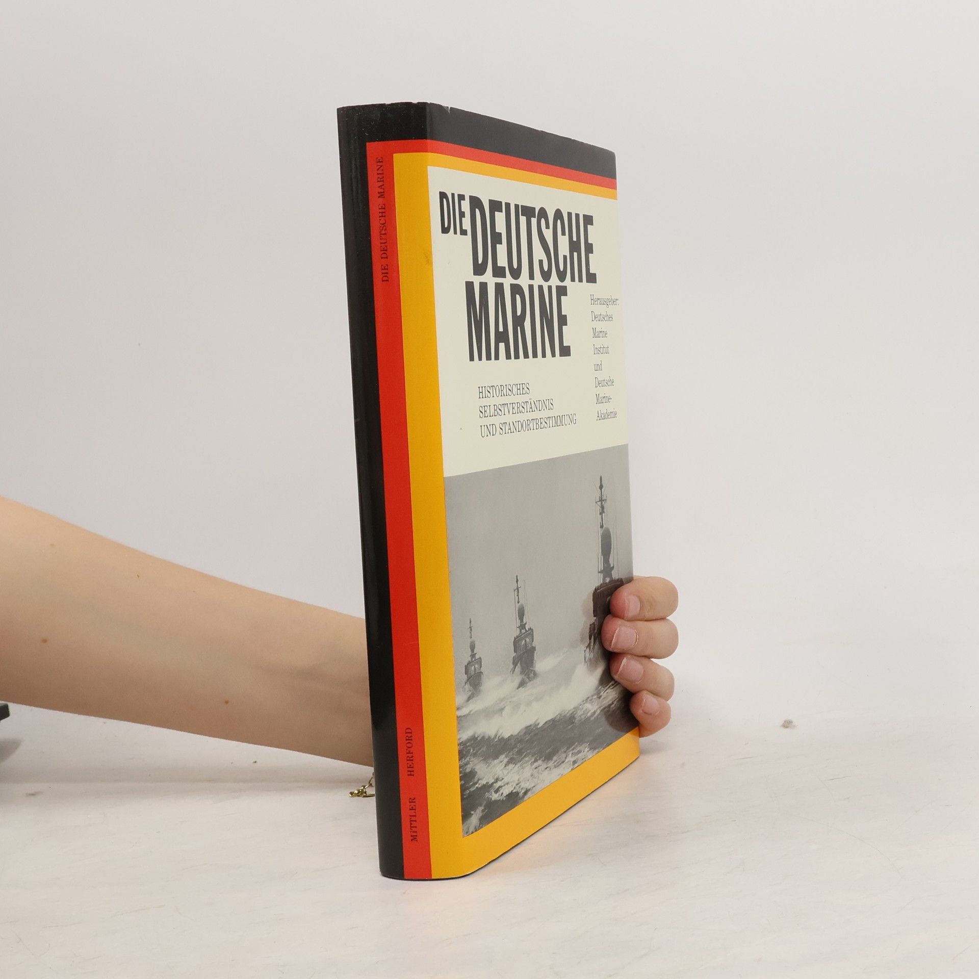 Schriftenreihe des Deutschen Marine Instituts und der Deutschen Marine-Akademie: Die deutsche Marine