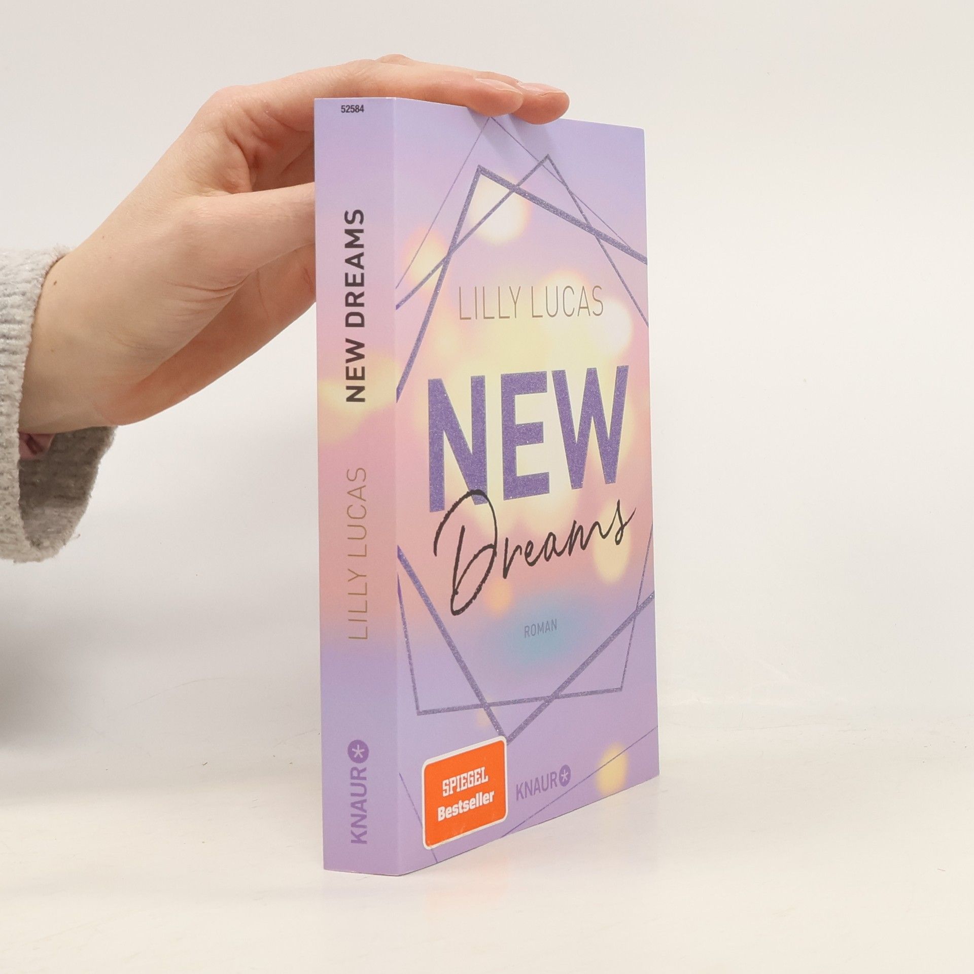 Lilly Lucas New Dreams