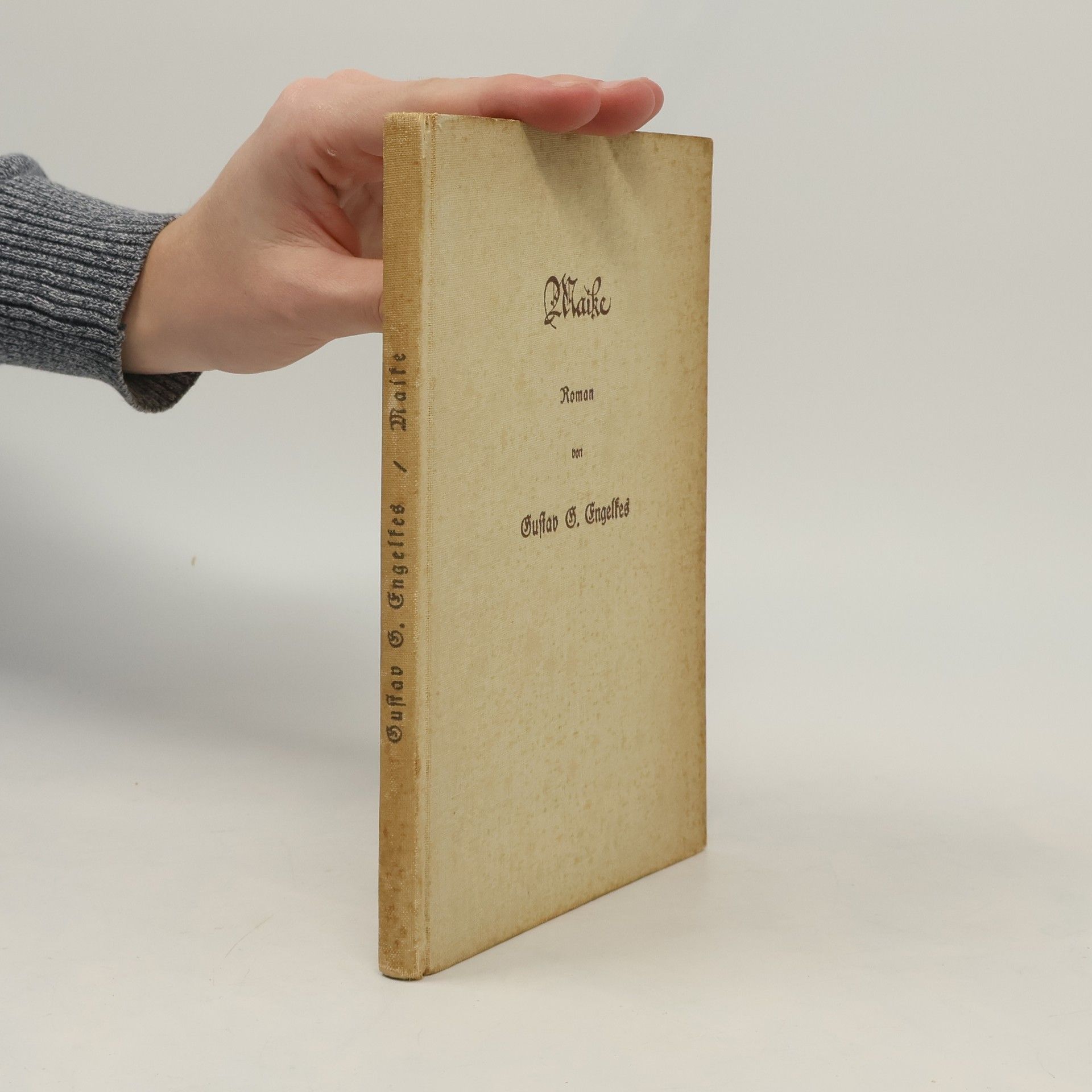 Gustav G. Engelkes Maike