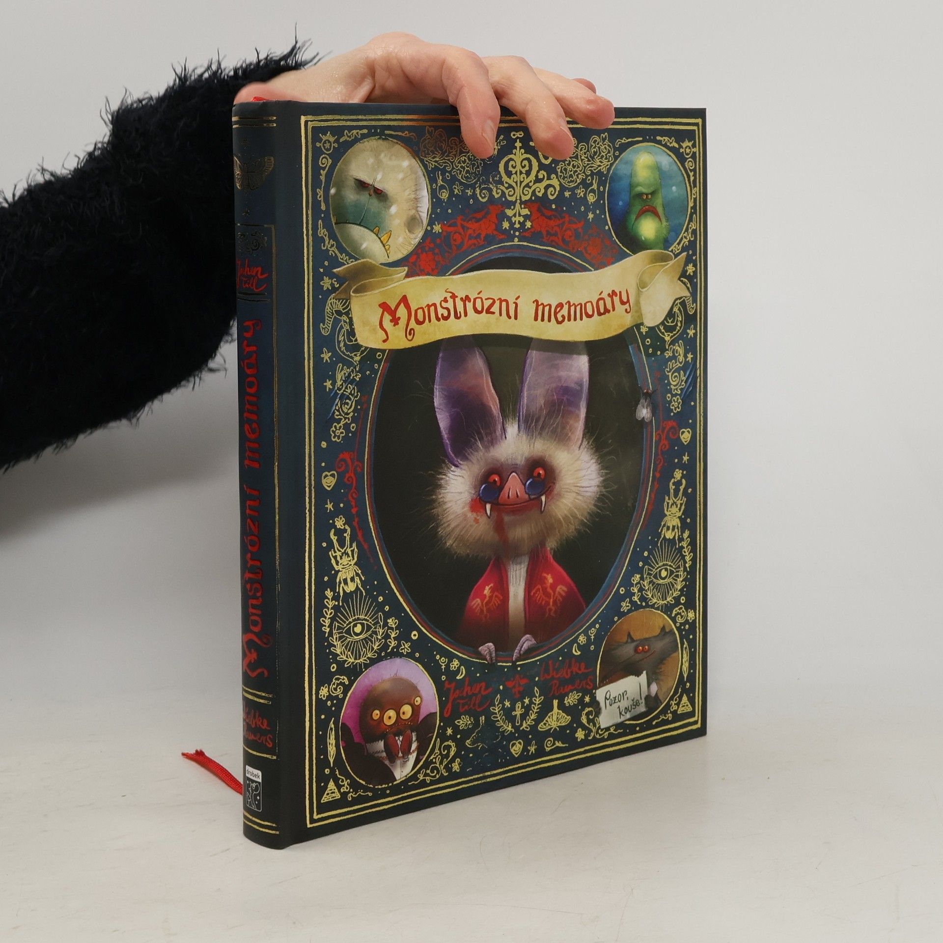 Kolektiv autorů Monstrózní memoáry