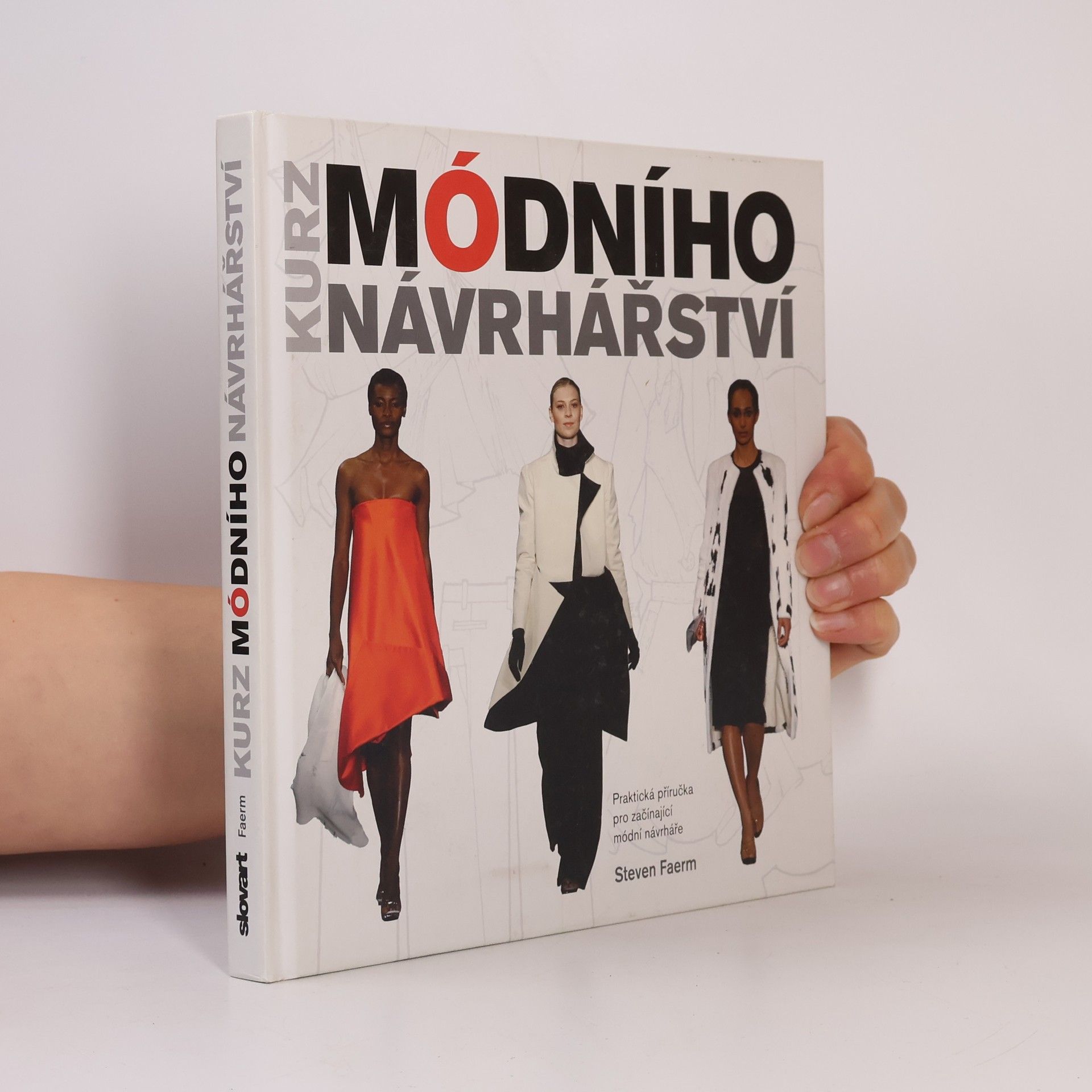 Kurz módního návrhářství