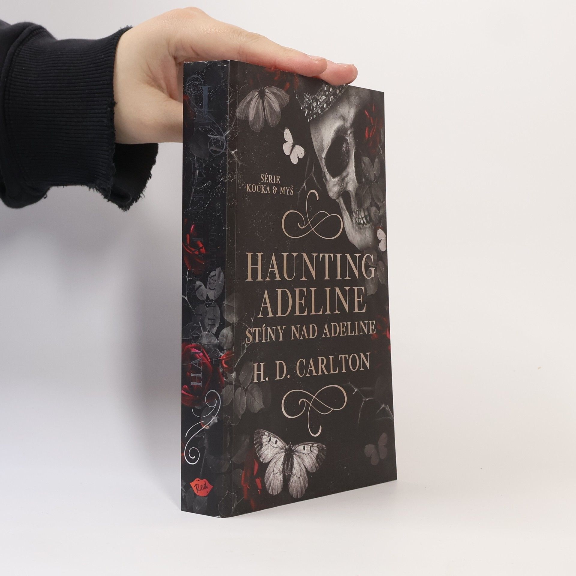 H. D. Carlton Haunting Adeline: Stíny nad Adeline