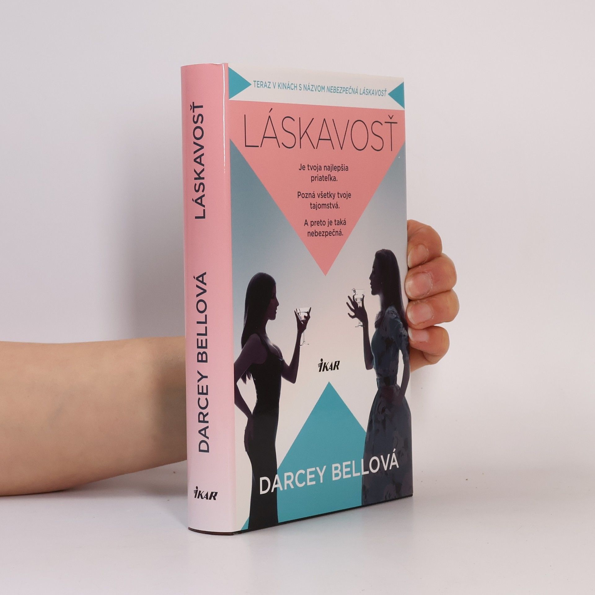 Darcey Bell Láskavosť