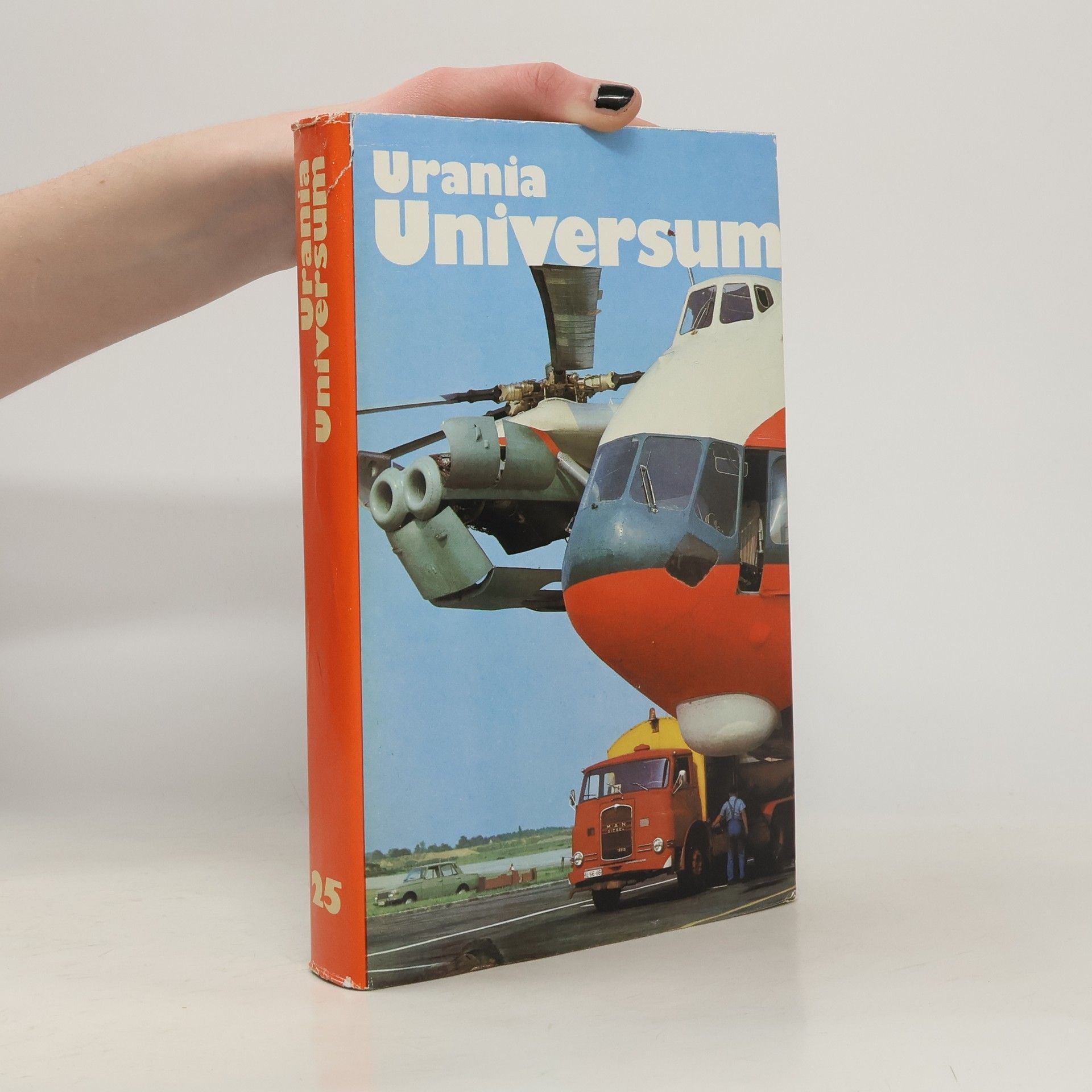 kolektiv Urania Universum 25