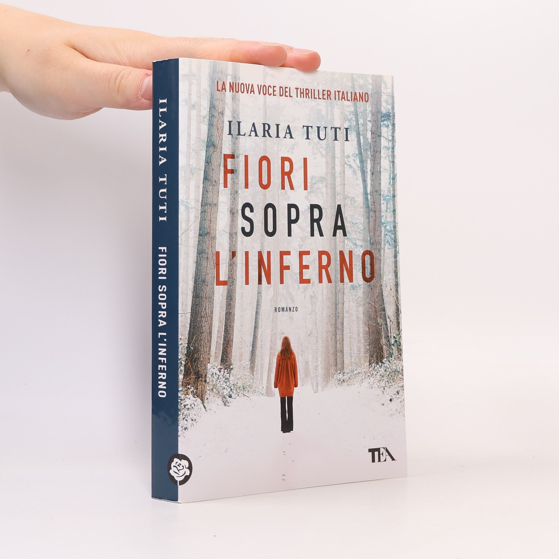 Ilaria Tuti Fiori sopra l'inferno