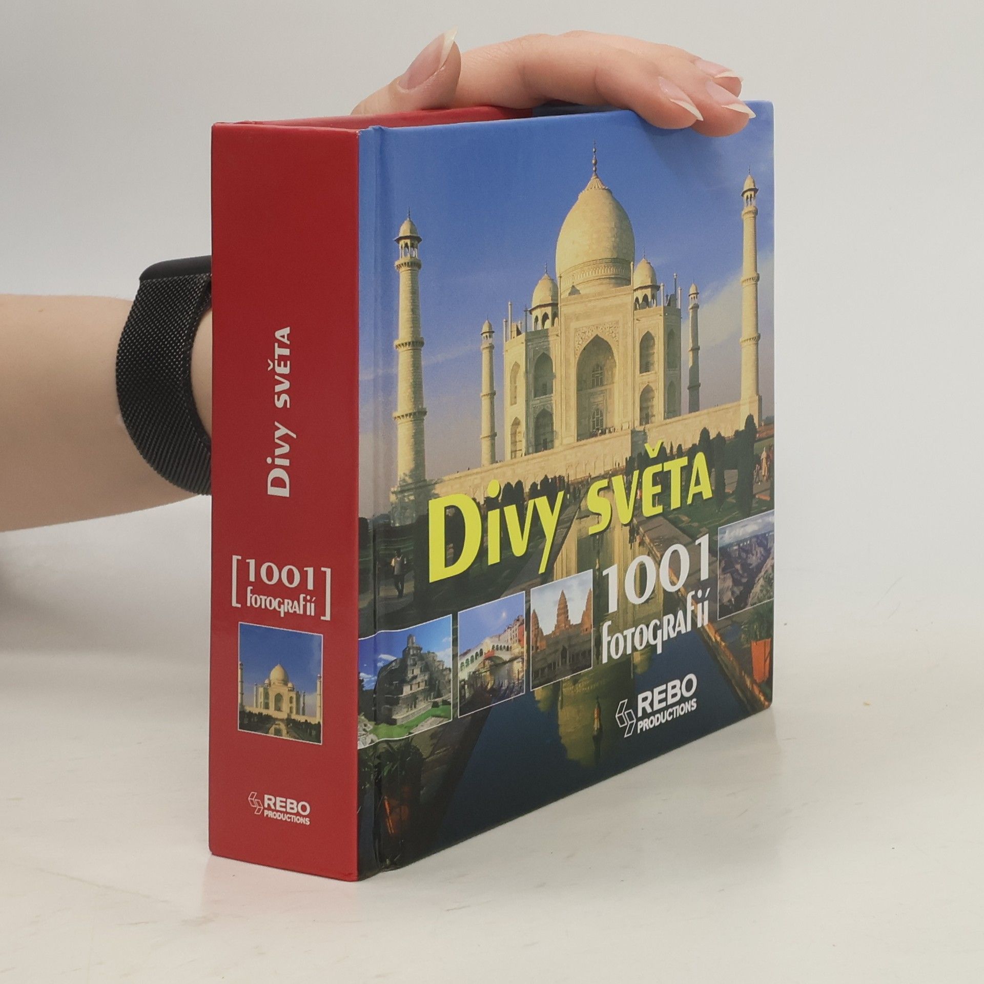 Claire Lemoine Divy světa. 1001 fotografií