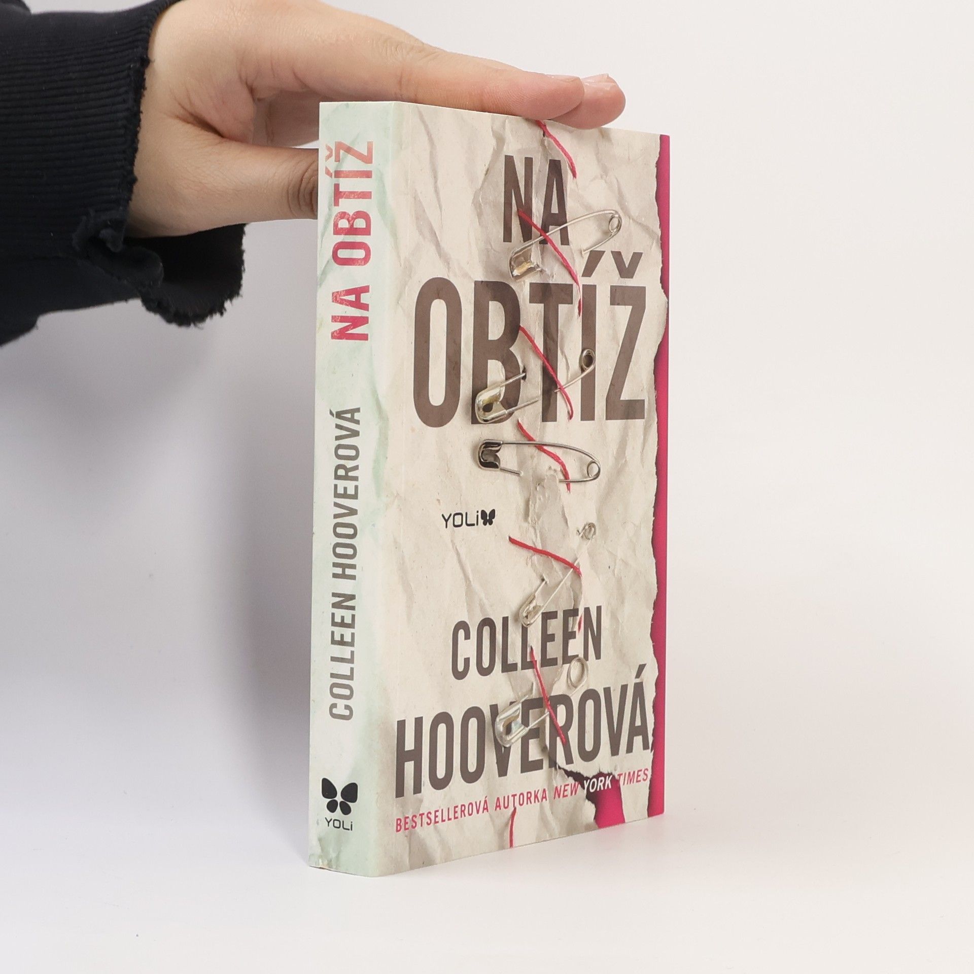 Colleen Hoover Na obtíž