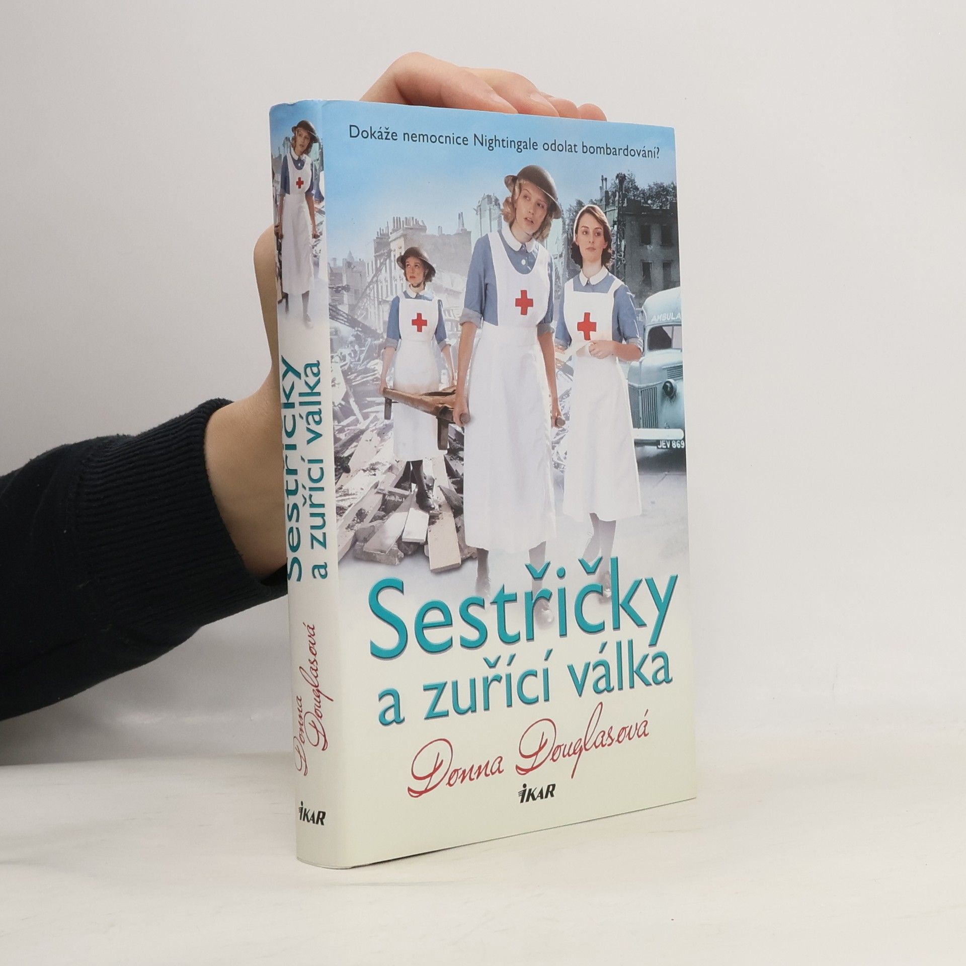 Donna Douglas Sestřičky a zuřící válka