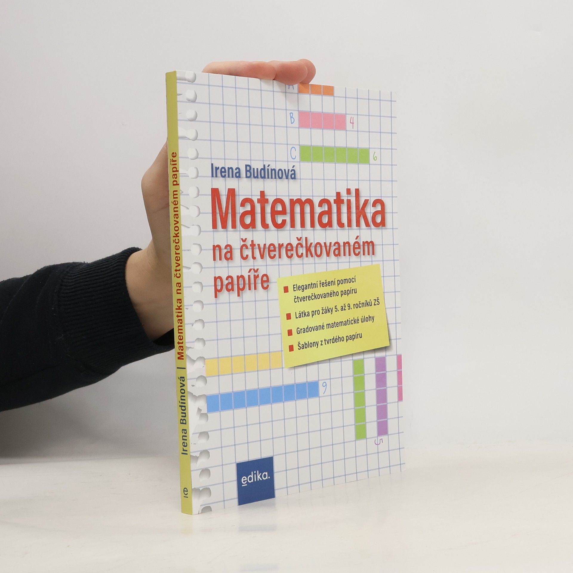 Irena Budínová Matematika na čtverečkovaném papíře
