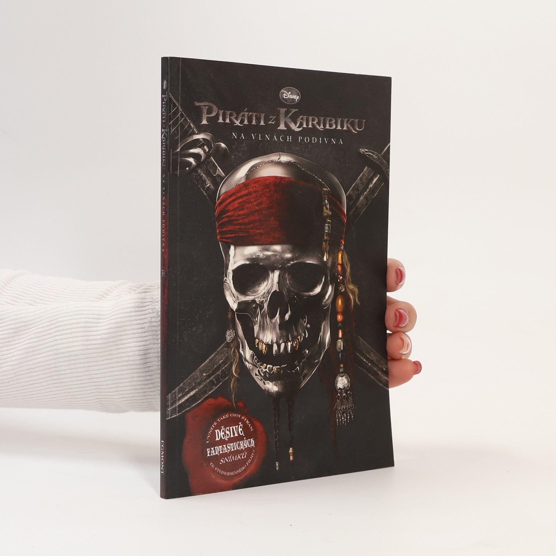 James Ponti Piráti z Karibiku. Na vlnách podivna