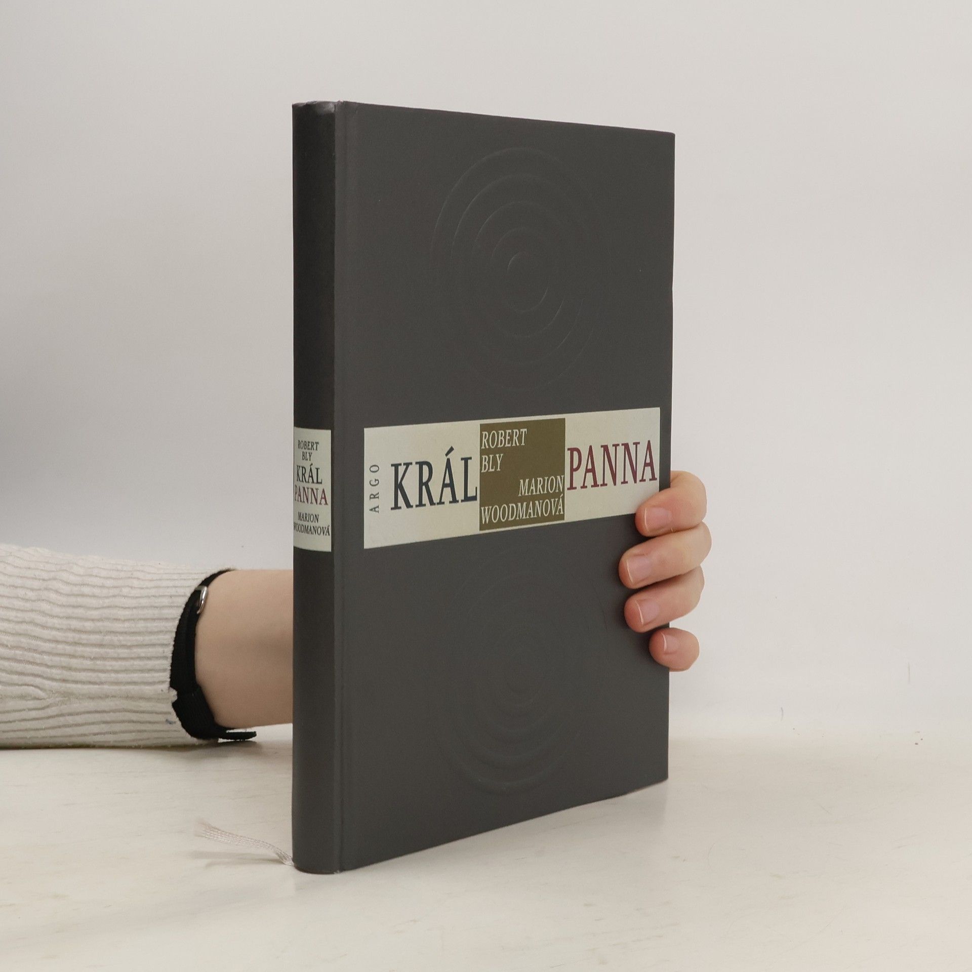 Robert Bly Král panna