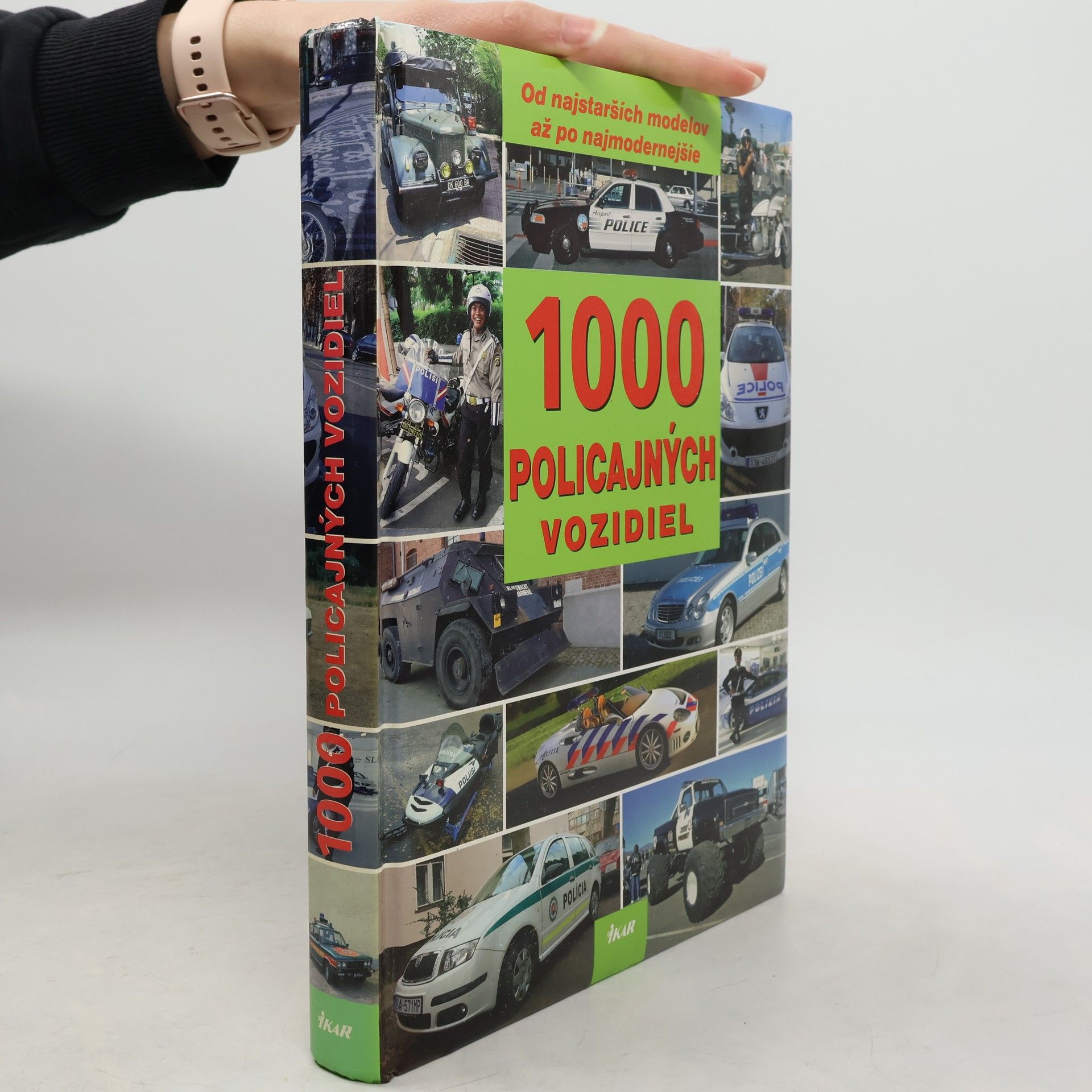 Collectif d'auteurs 1000 policajných vozidiel