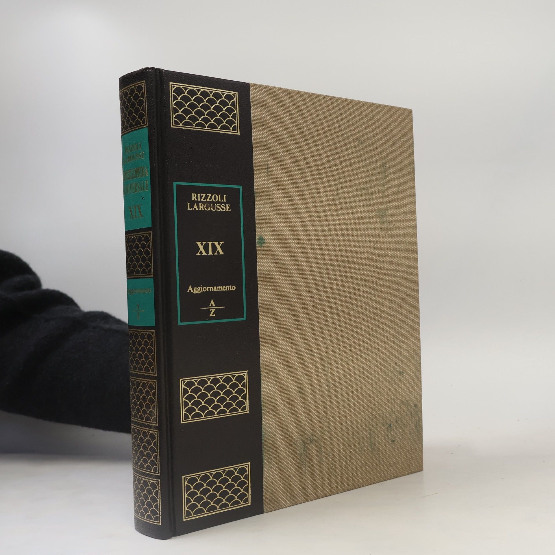 kolektiv Enciclopedia Universale XIX.