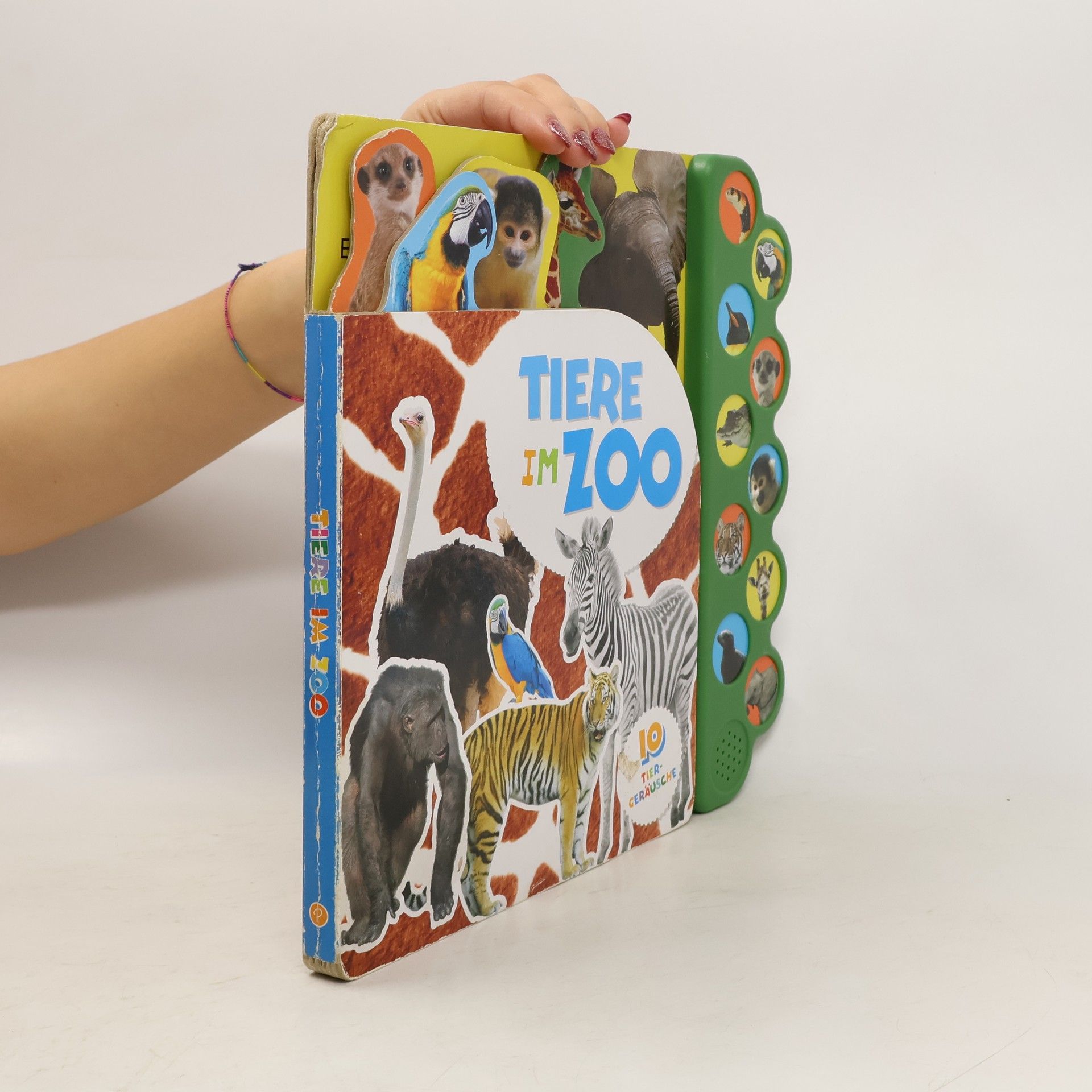 Kolektív autorov Tiere im ZOO