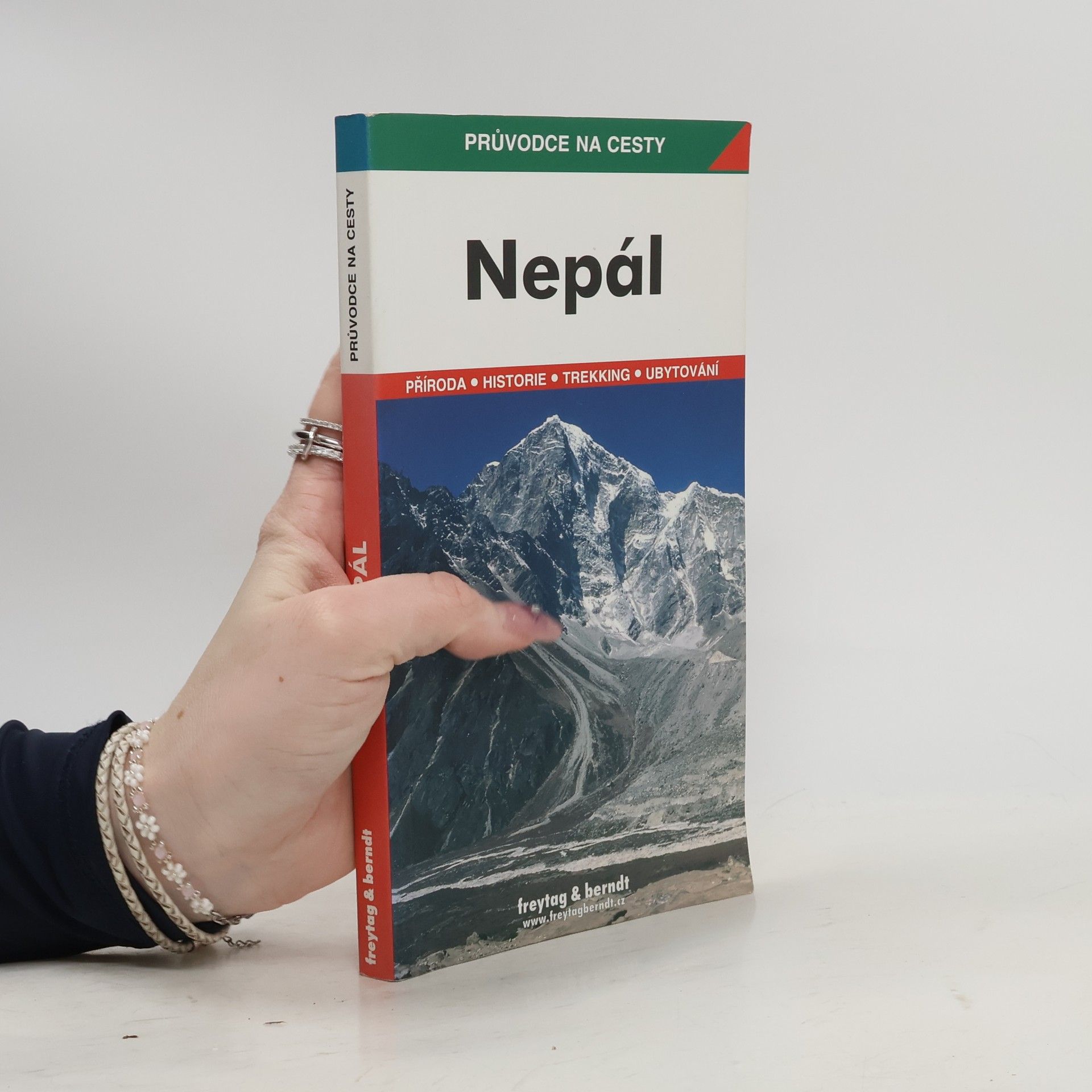 Nepál. Příroda, historie, trekking, ubytování