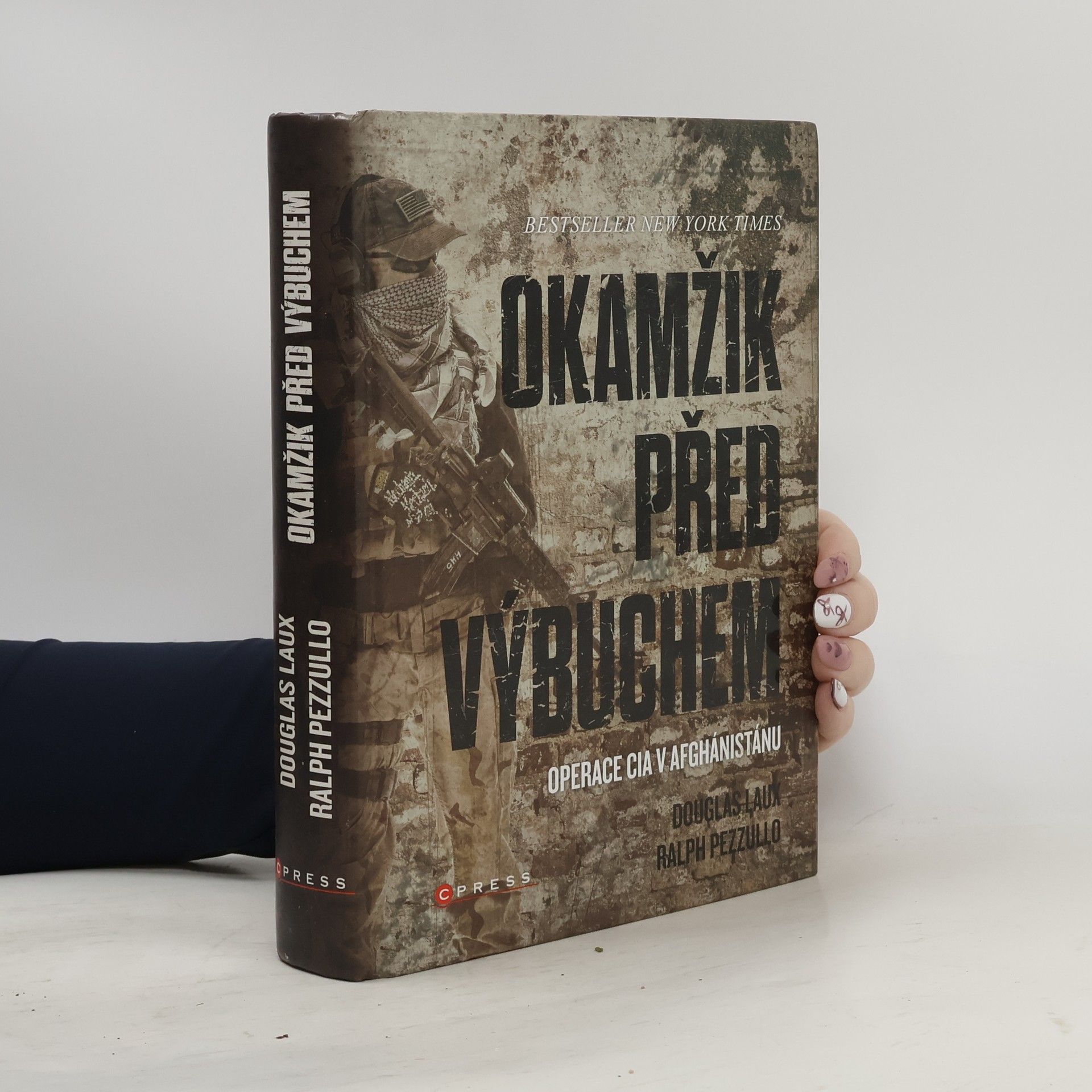 Douglas Laux Okamžik před výbuchem