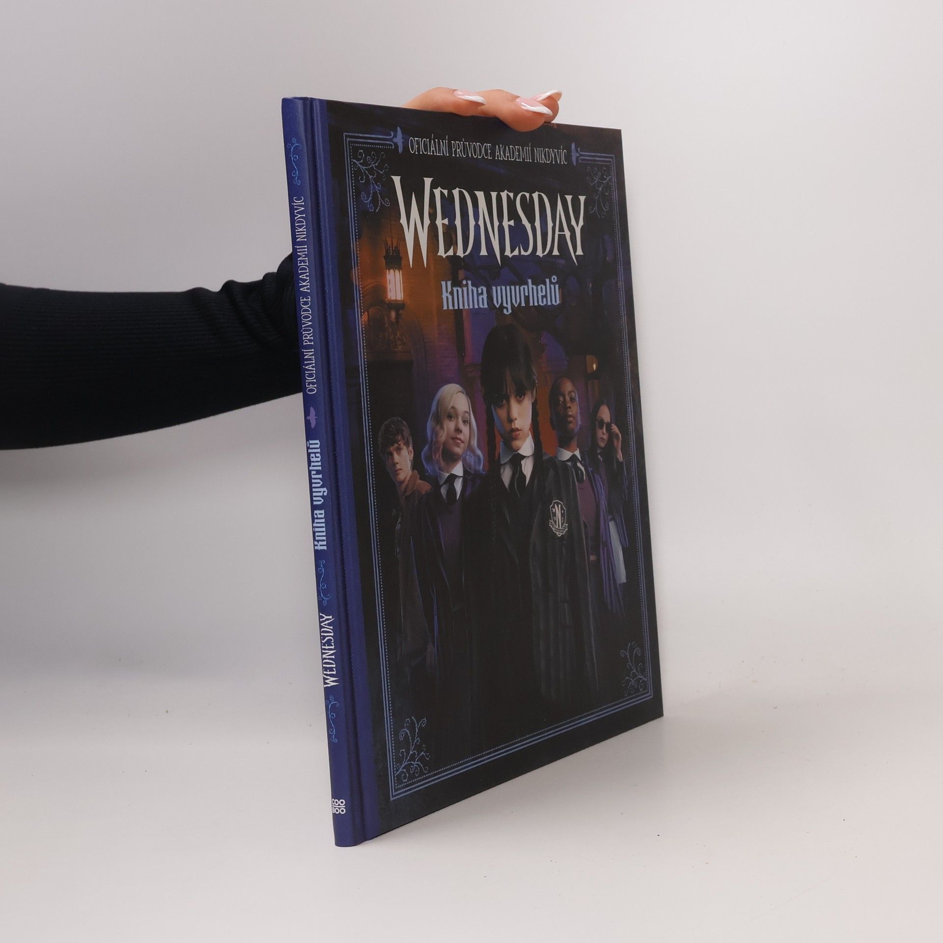 kolektiv Wednesday: Kniha vyvrhelů