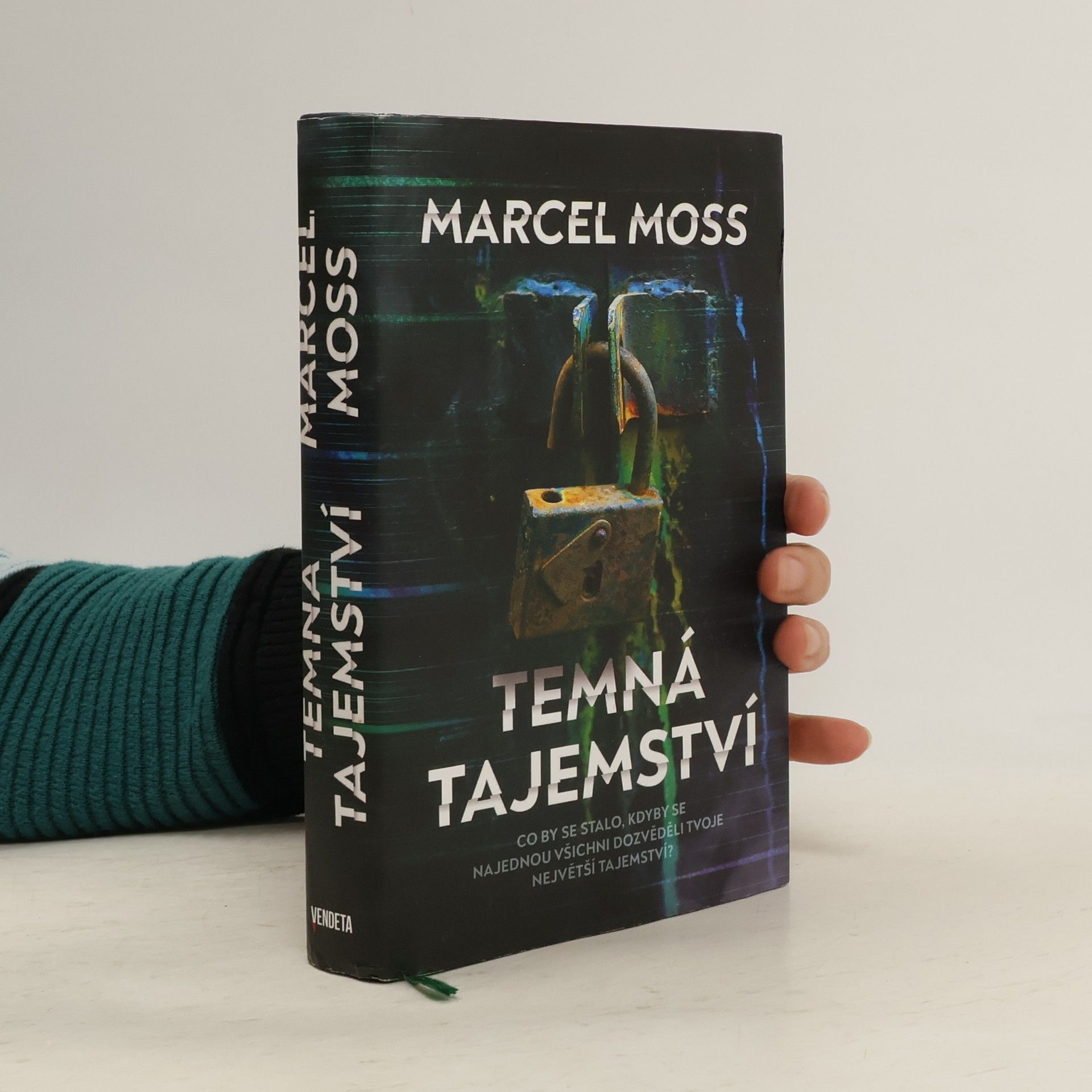 Marcel Moss Temná tajemství