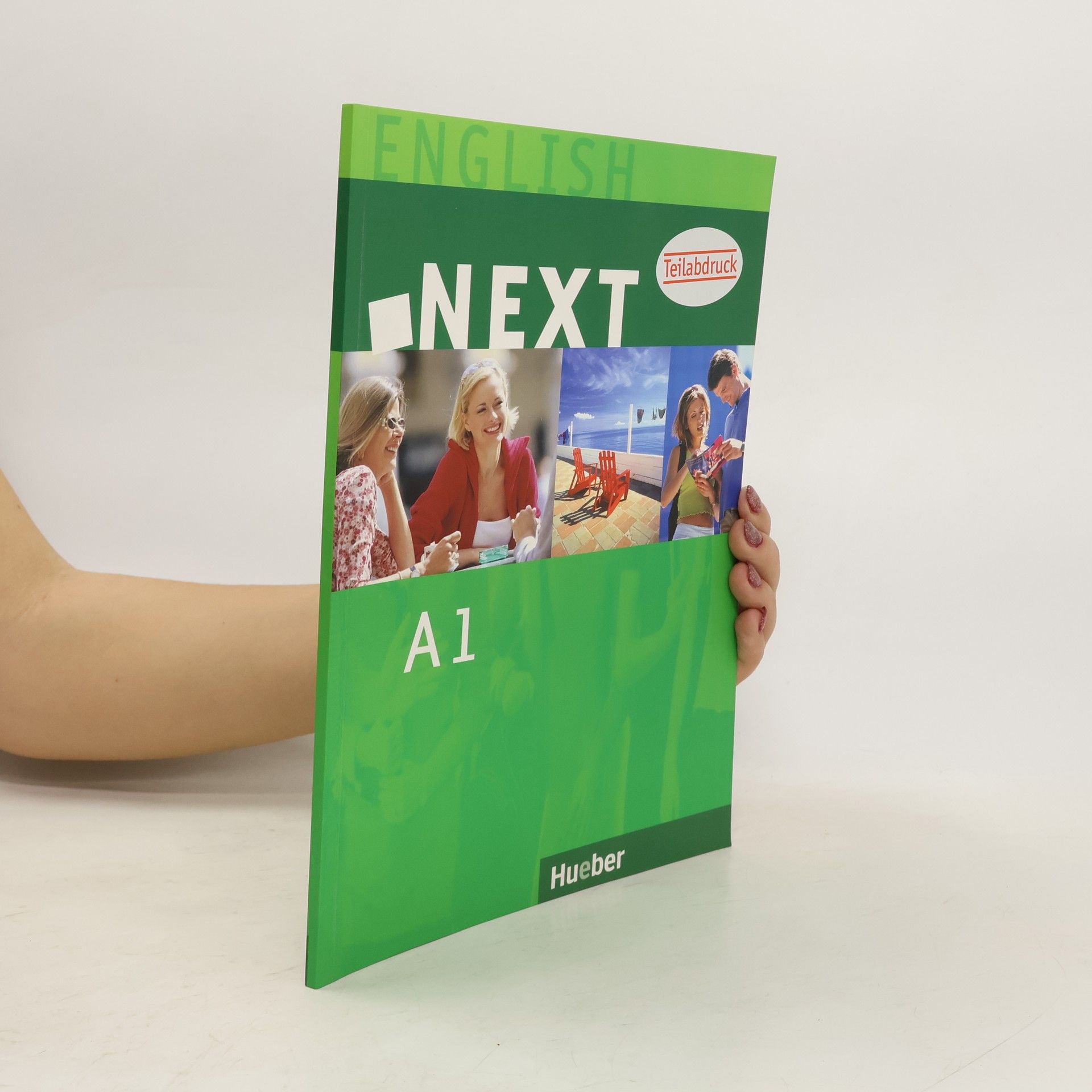 AA.VV. English next. A1