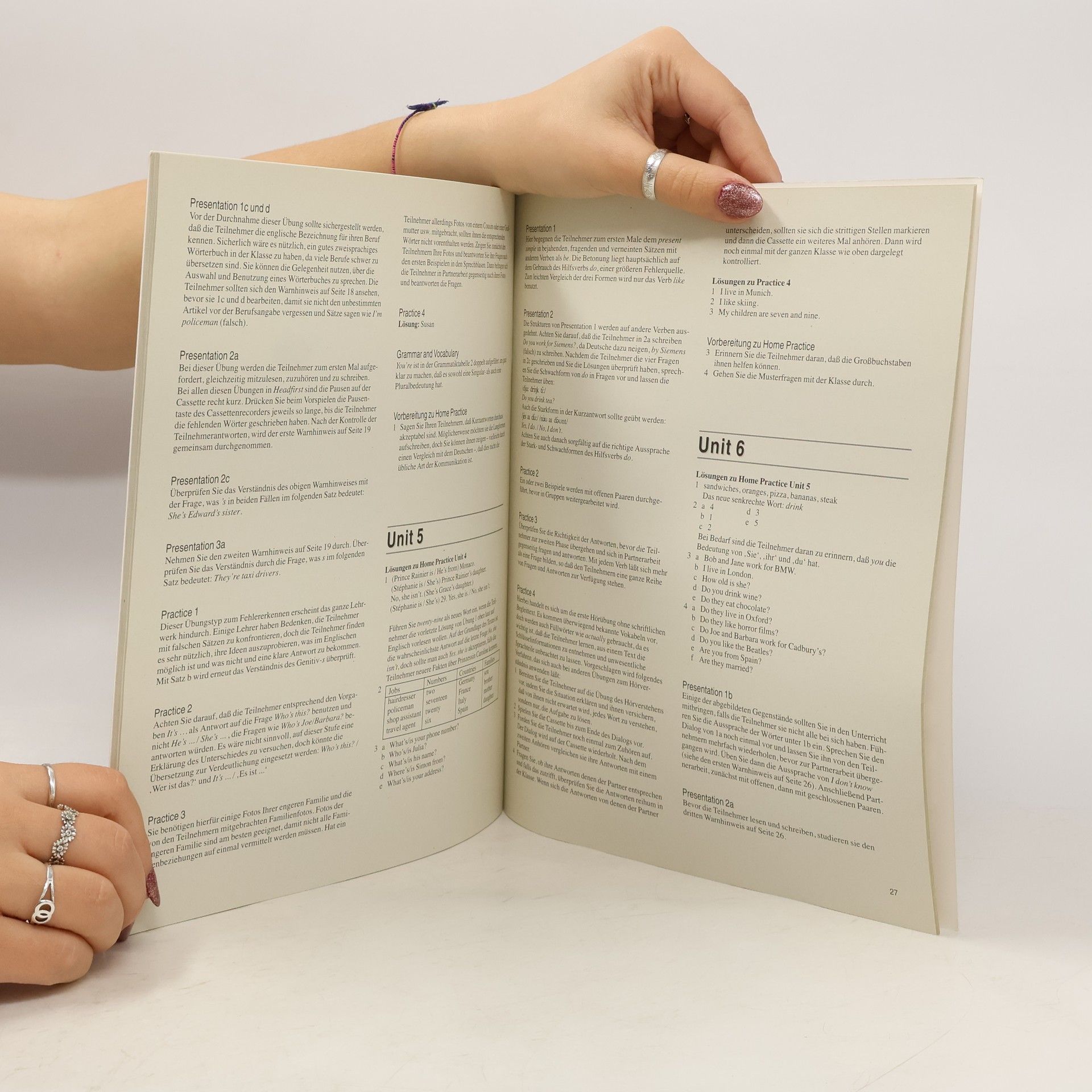 Headfirst. Teacher's Book.
