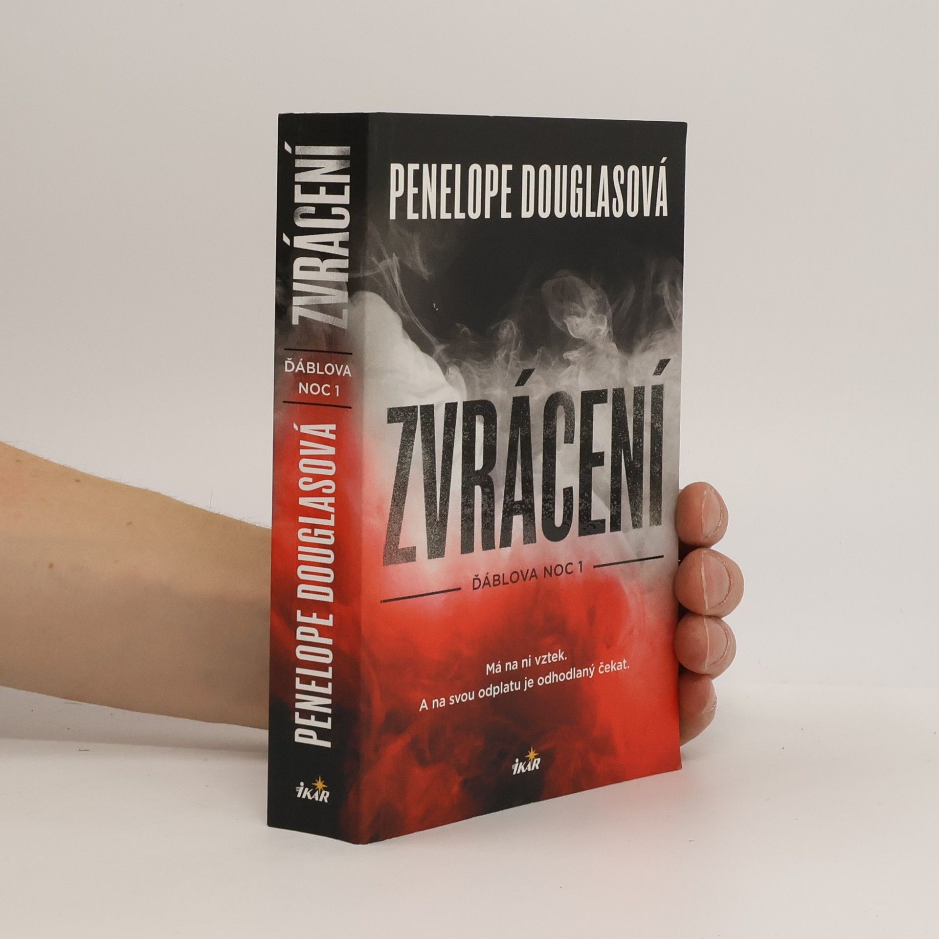 Penelope Douglas Zvrácení