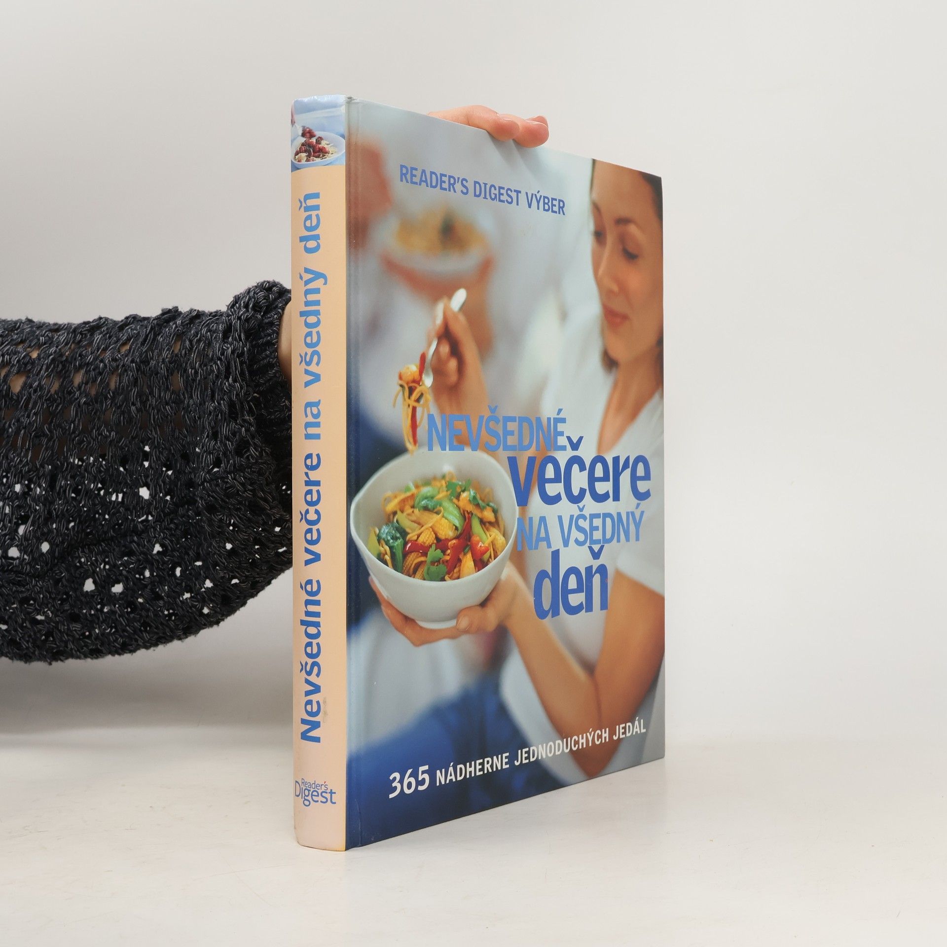 Autorenkollektiv Nevšedné večere na všedný deň