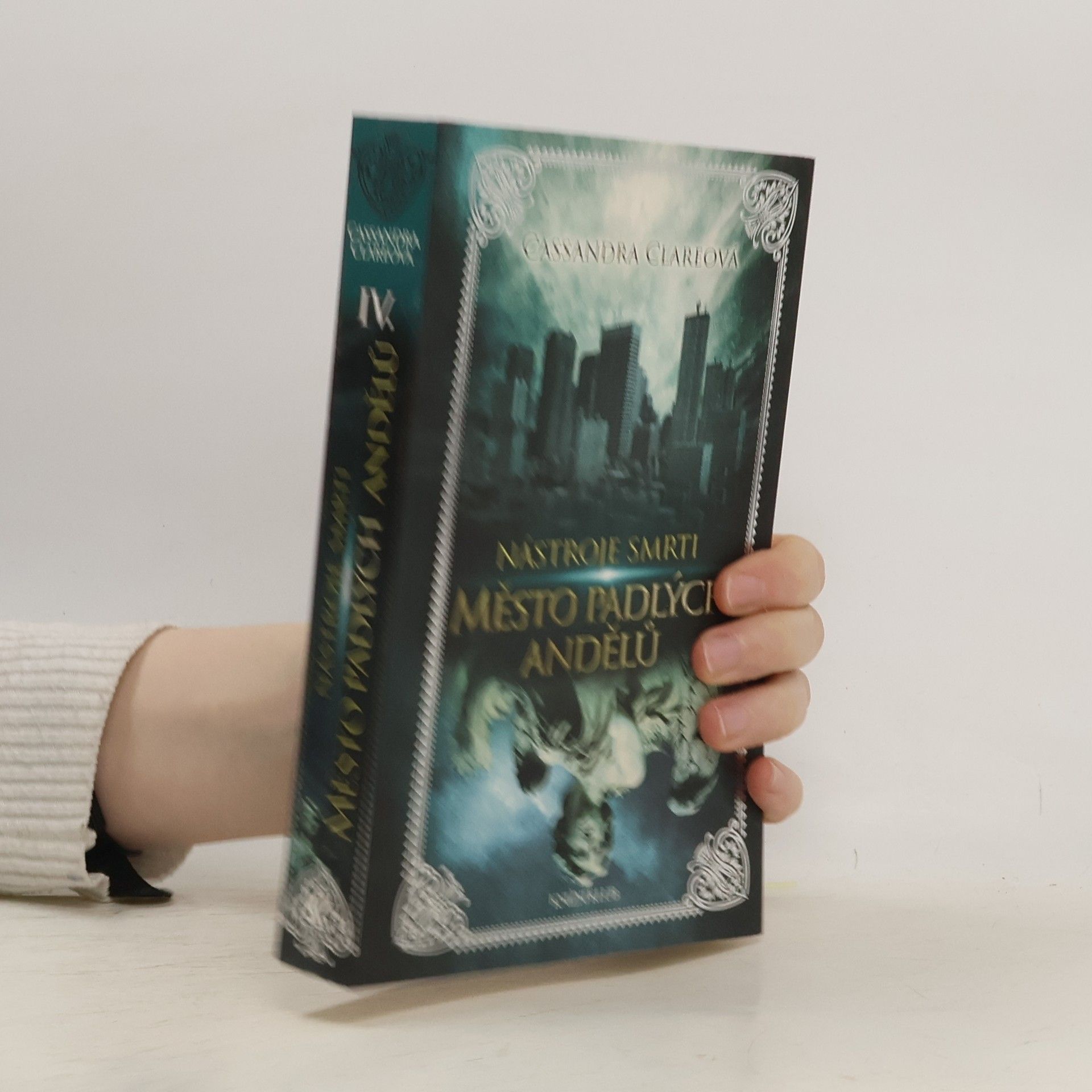 Cassandra Clare Nástroje smrti 4: Město padlých andělů