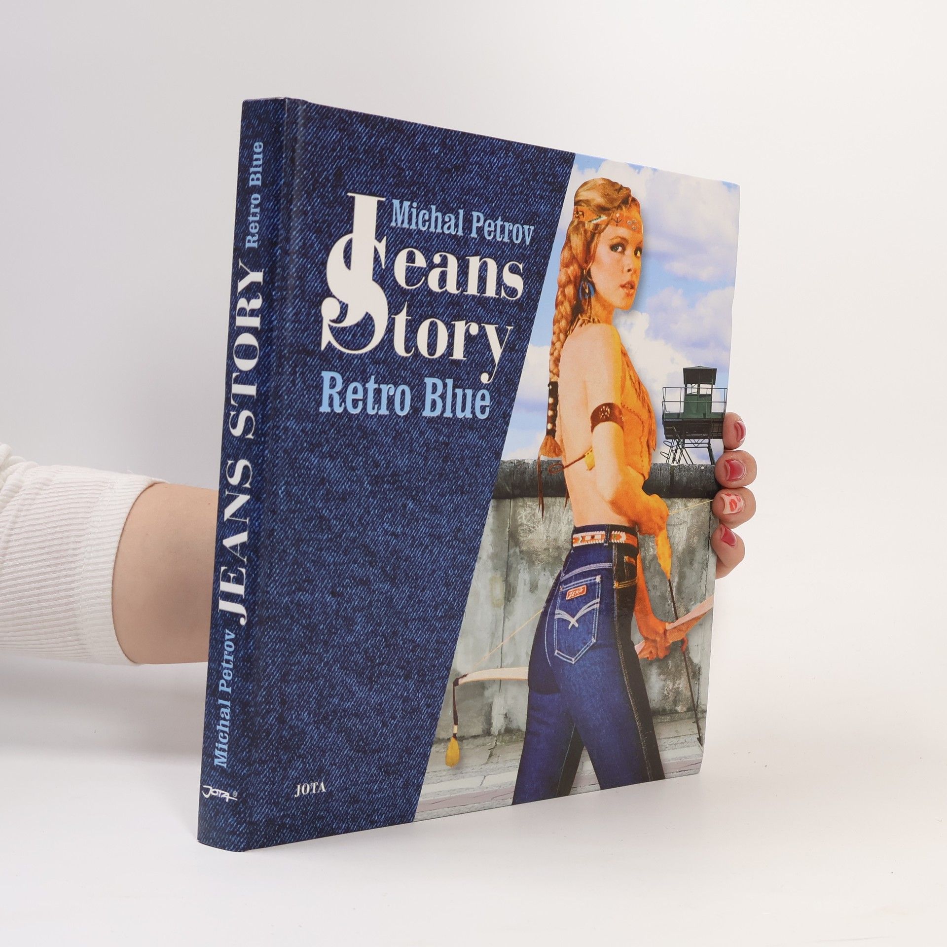 Michal Petrov Jeans story: Retro blue