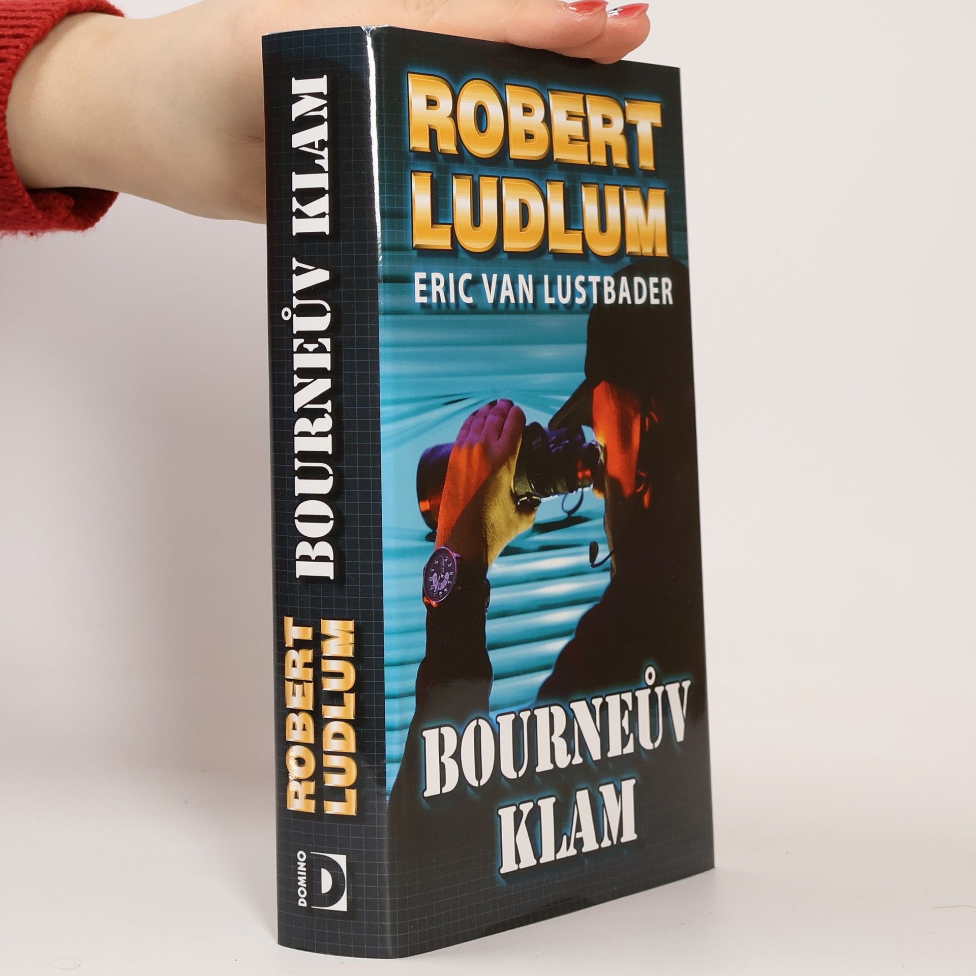 Robert Ludlum Bourneův klam