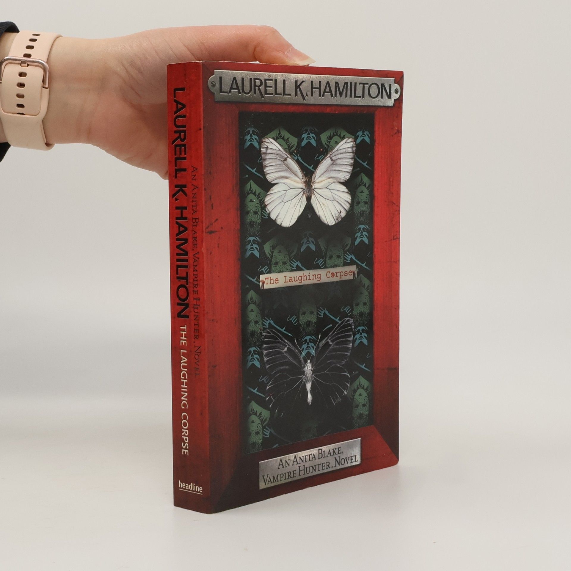 Laurell Kaye Hamilton The Laughing Corpse