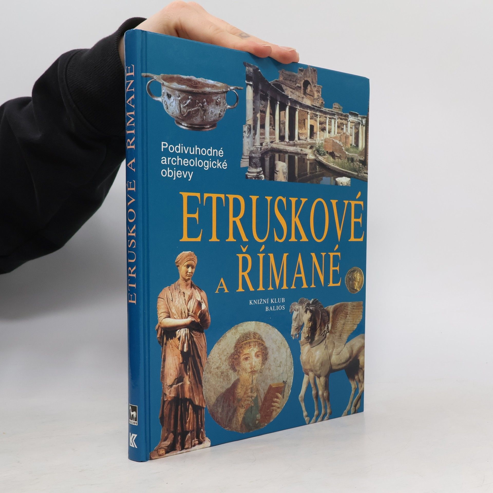 kolektiv Etruskové a Římané