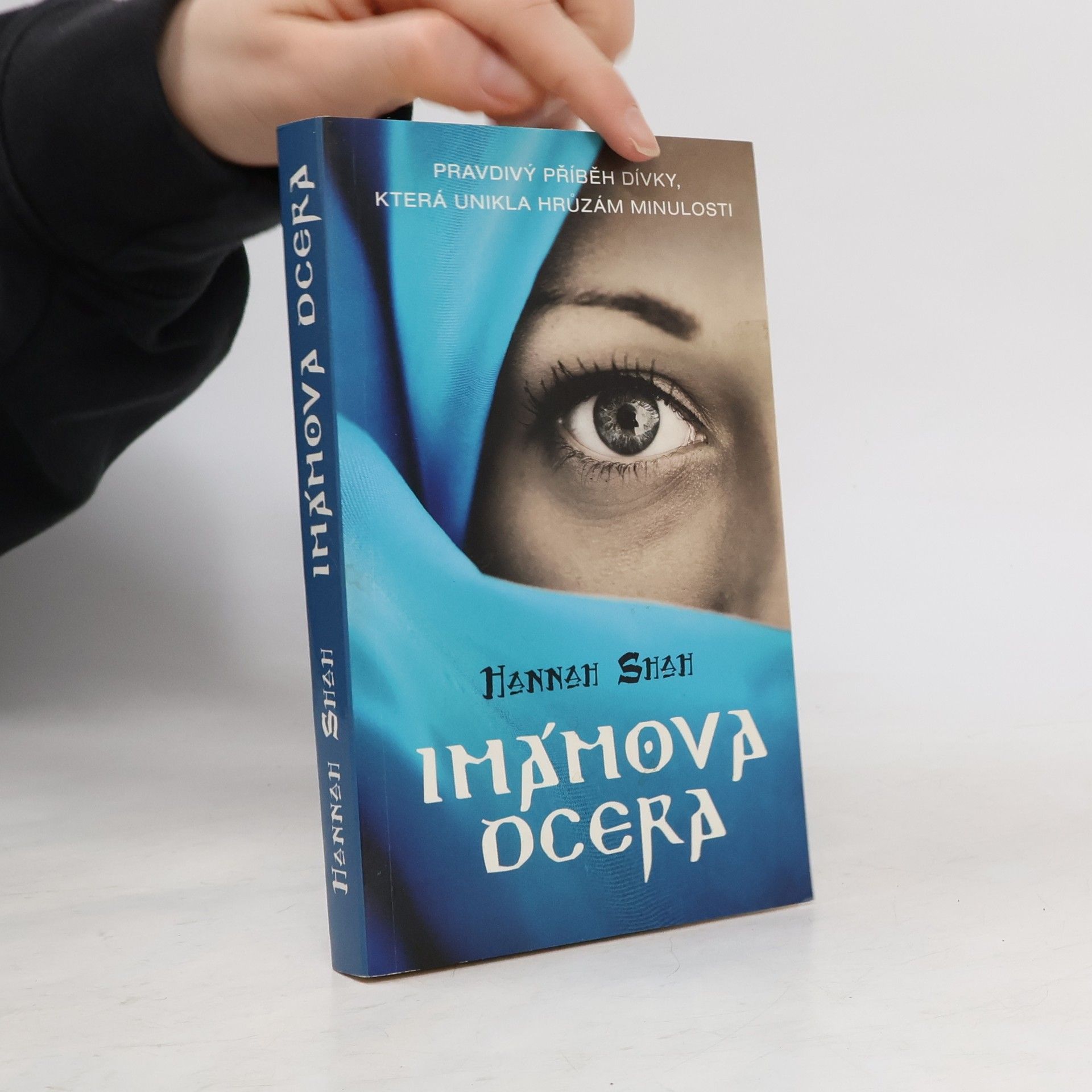 Hannah Shah Imámova dcera