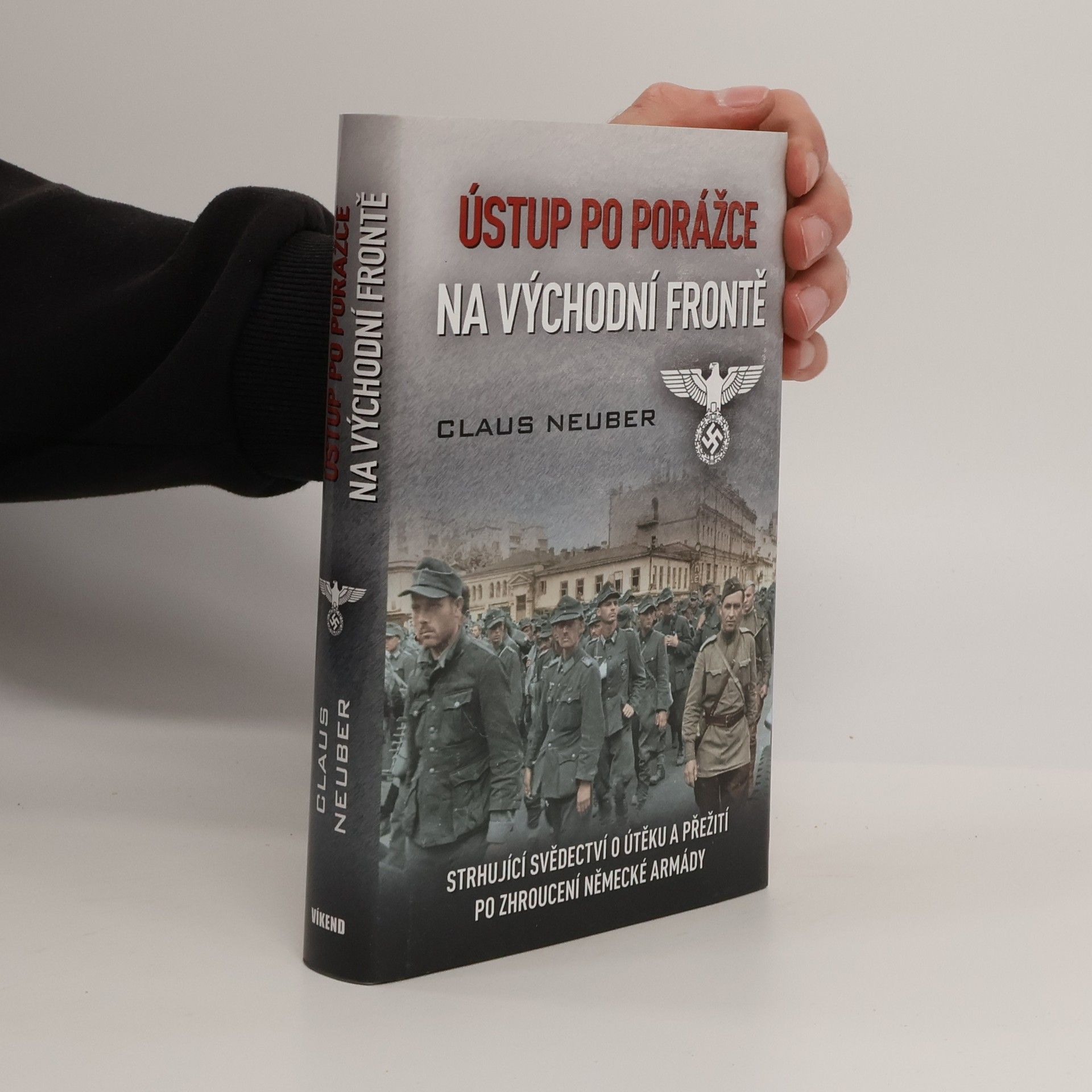 Claus Neuber Ústup po porážce na východní frontě