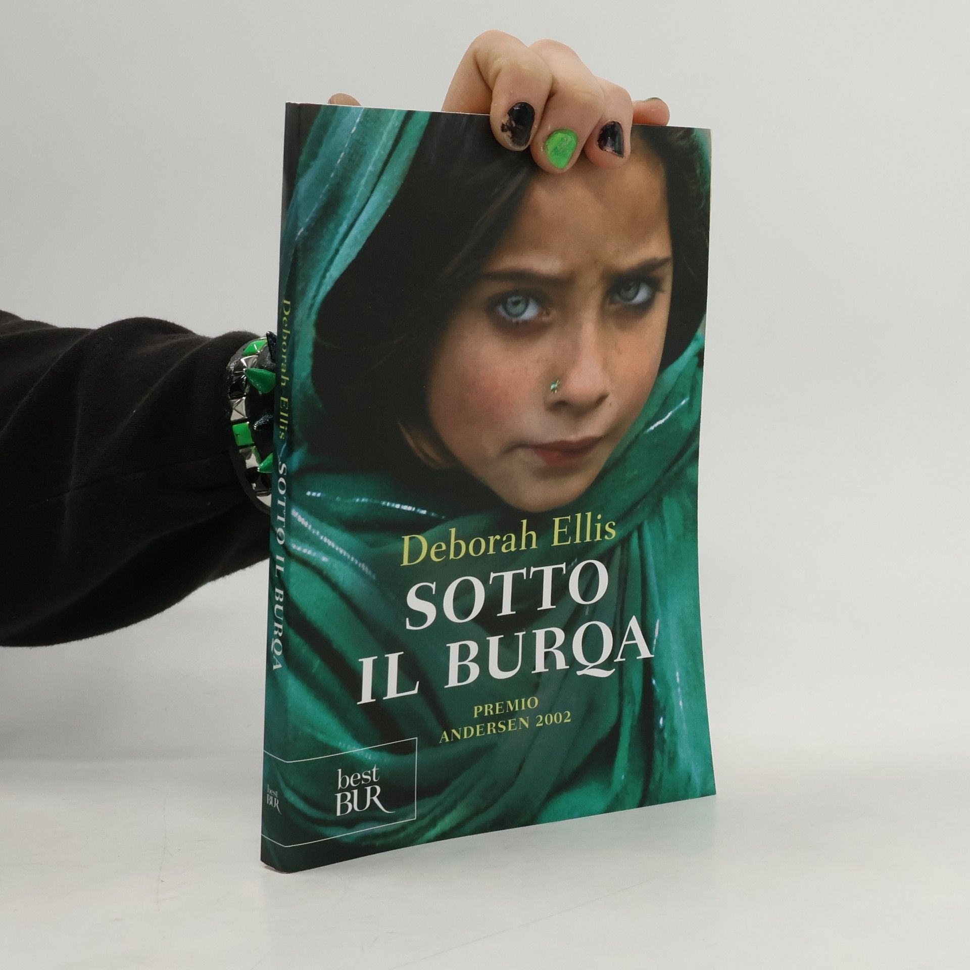 Deborah Ellis Sotto il burqa