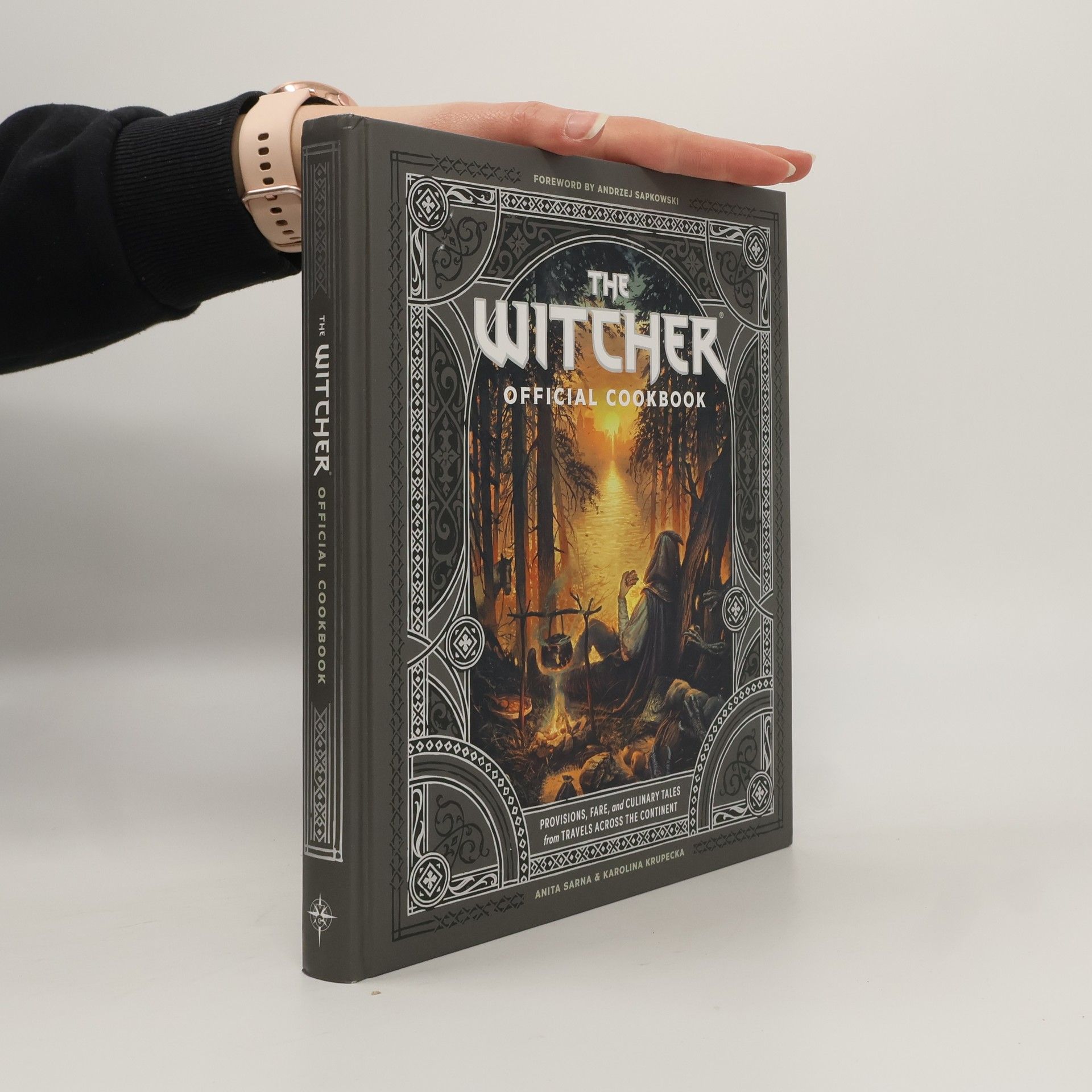 Anita Sarna The Witcher Official Cookbook: 80 mouth-watering recipes from across The Continent