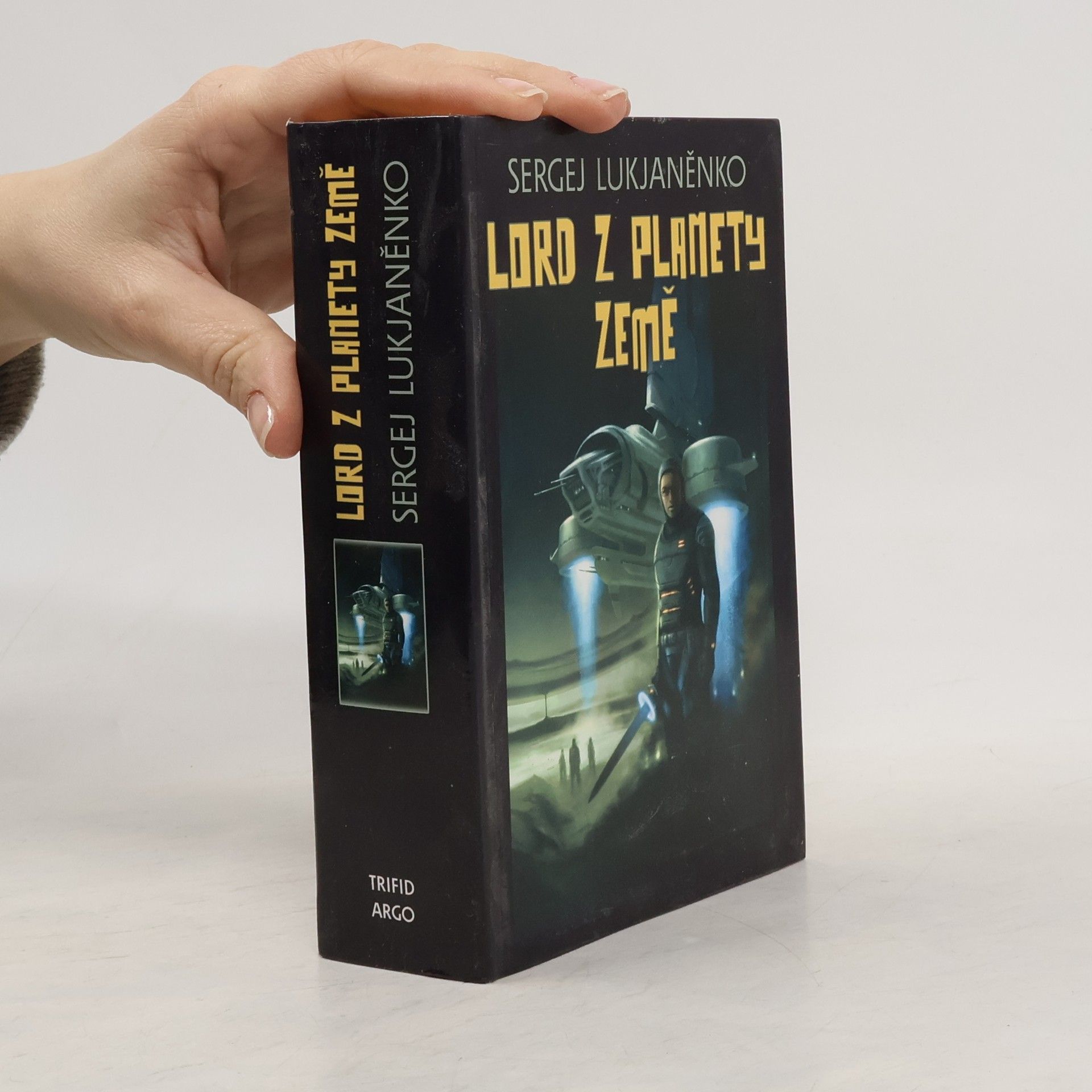 Sergej Lukjaněnko Lord z planety Země