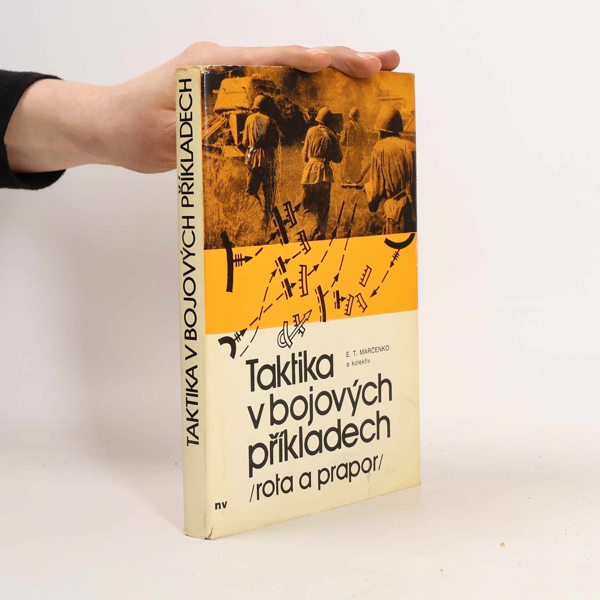 E. T. Marčenko Taktika v bojových příkladech
