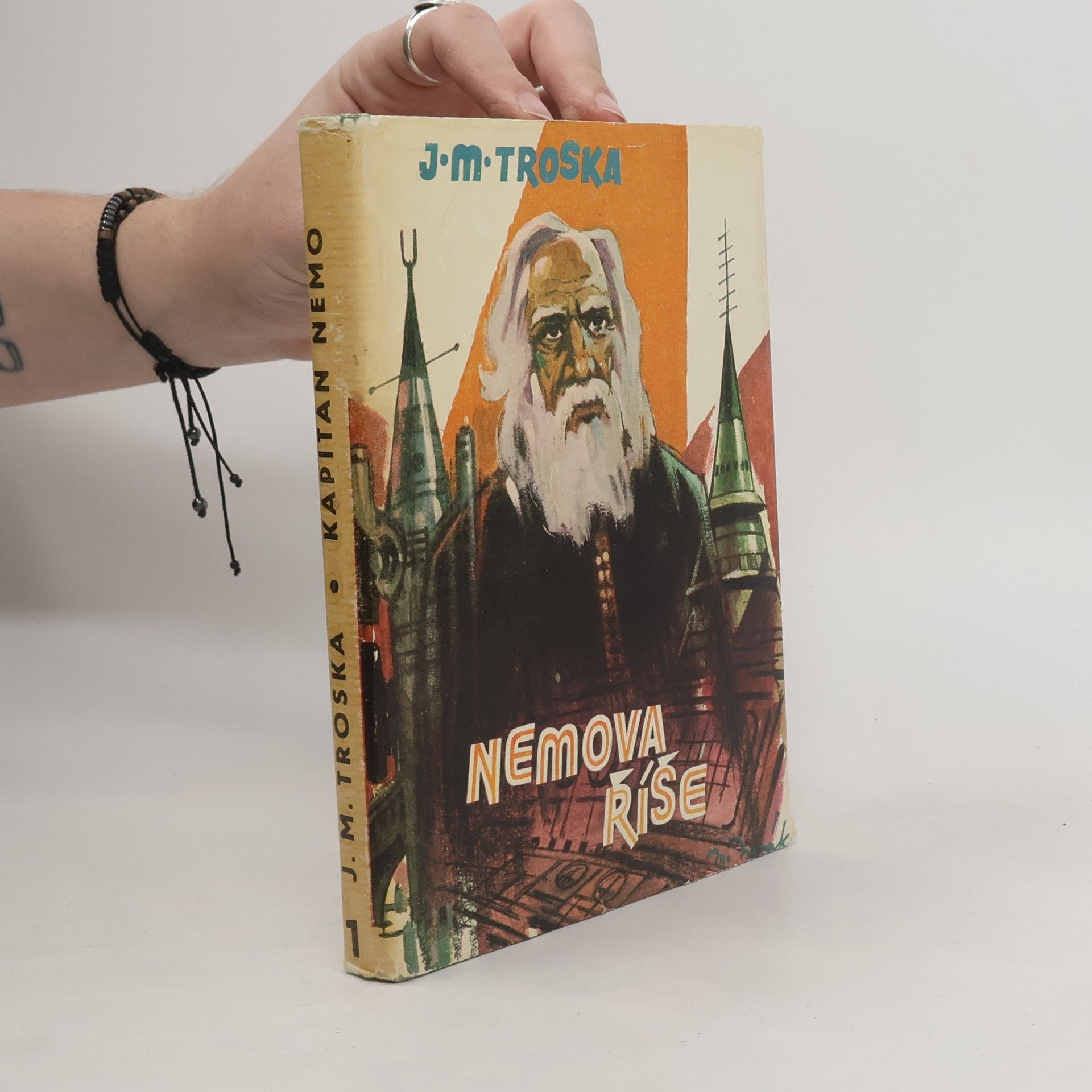 Jan Matzal Troska Kapitán Nemo 1. Nemova říše