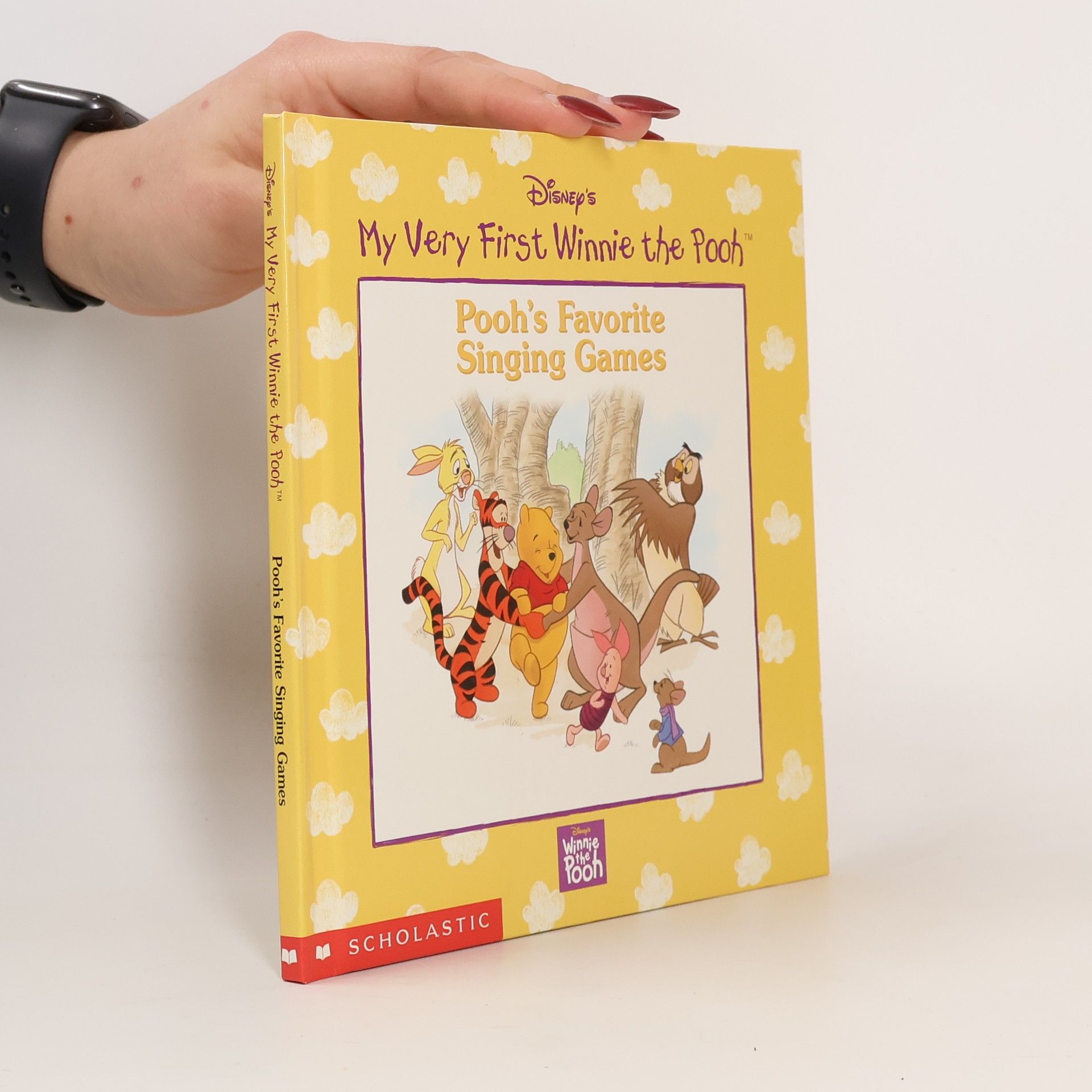 Cassandra Case My Very First Winnie the Pooh: Pooh's Favorite Singing Games