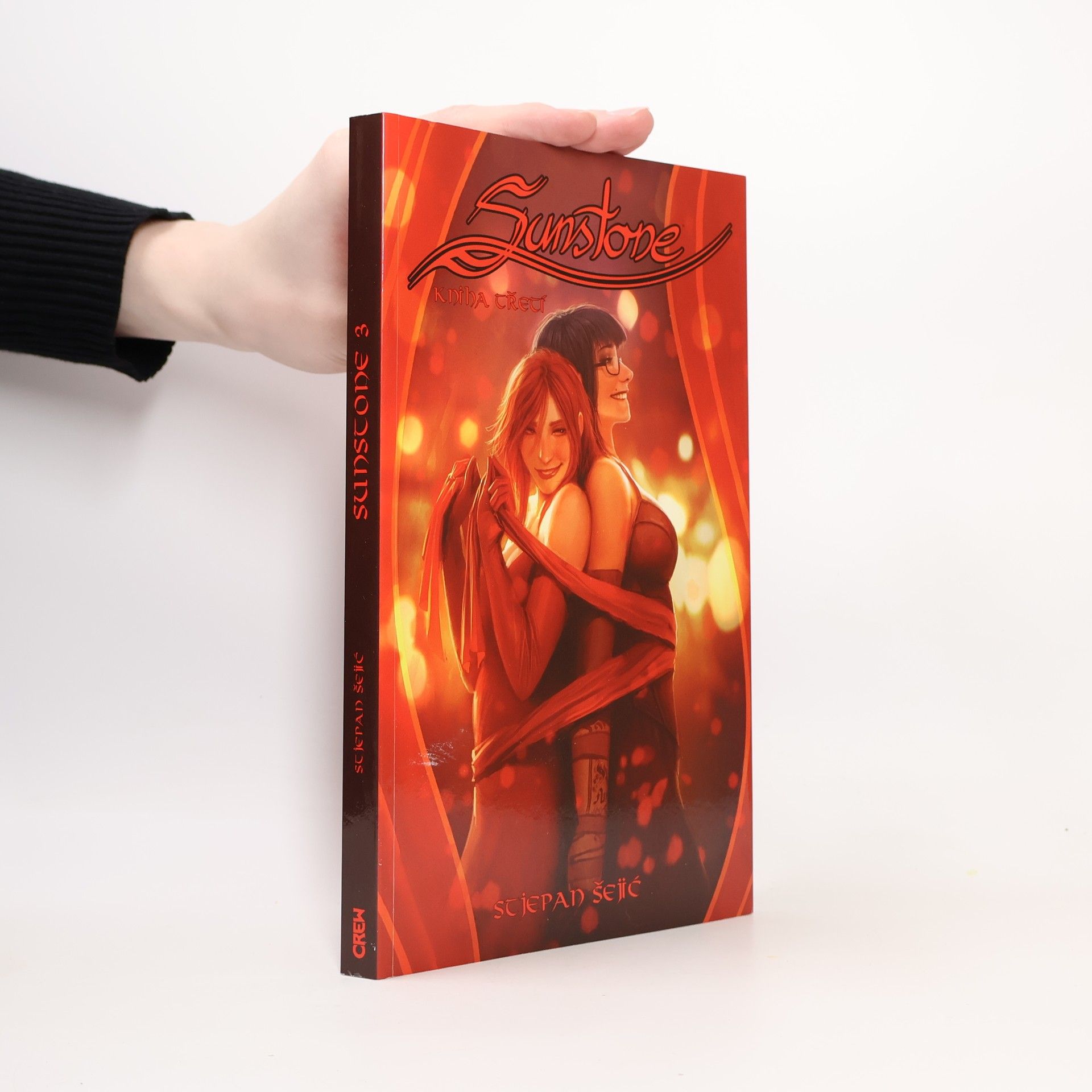 Stjepan Šejić Sunstone. Kniha třetí