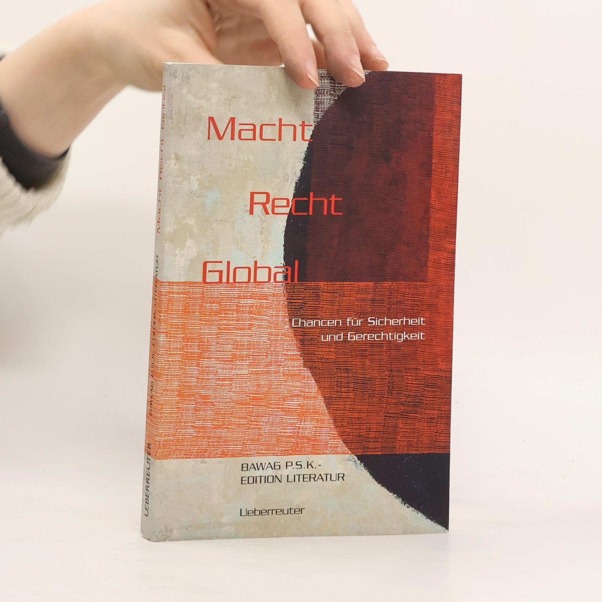 Autores varios Macht Recht Global