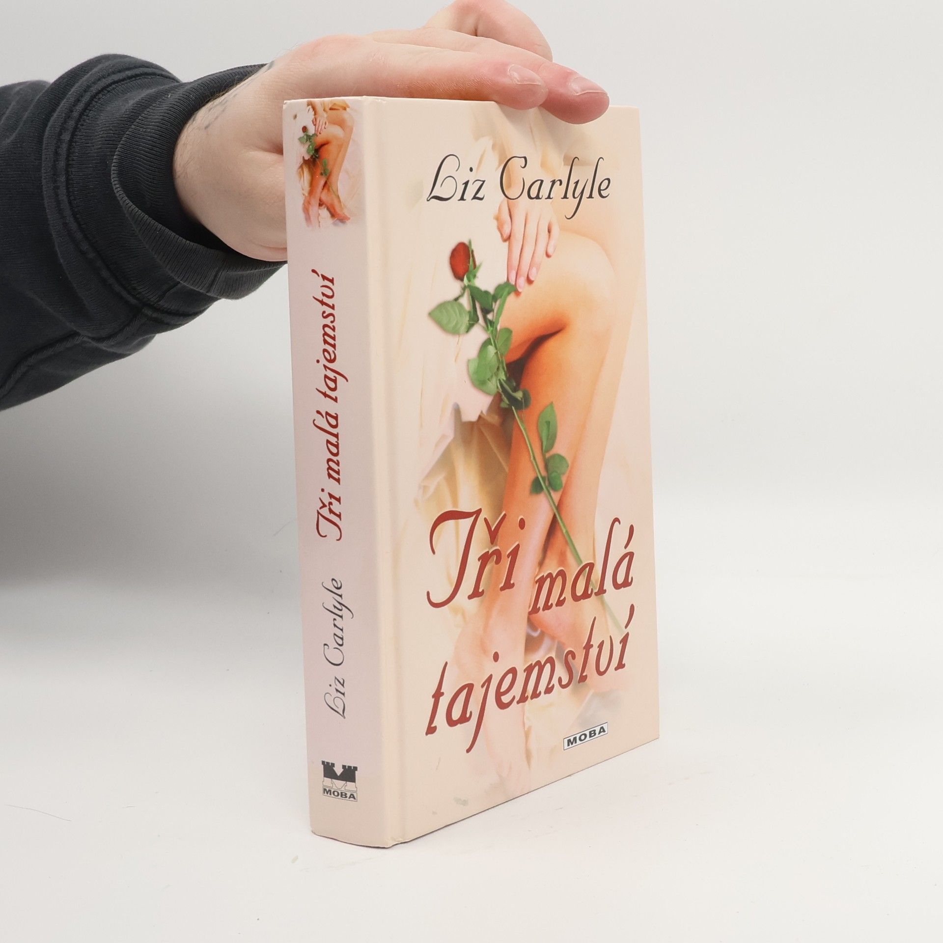 Liz Carlyle Tři malá tajemství