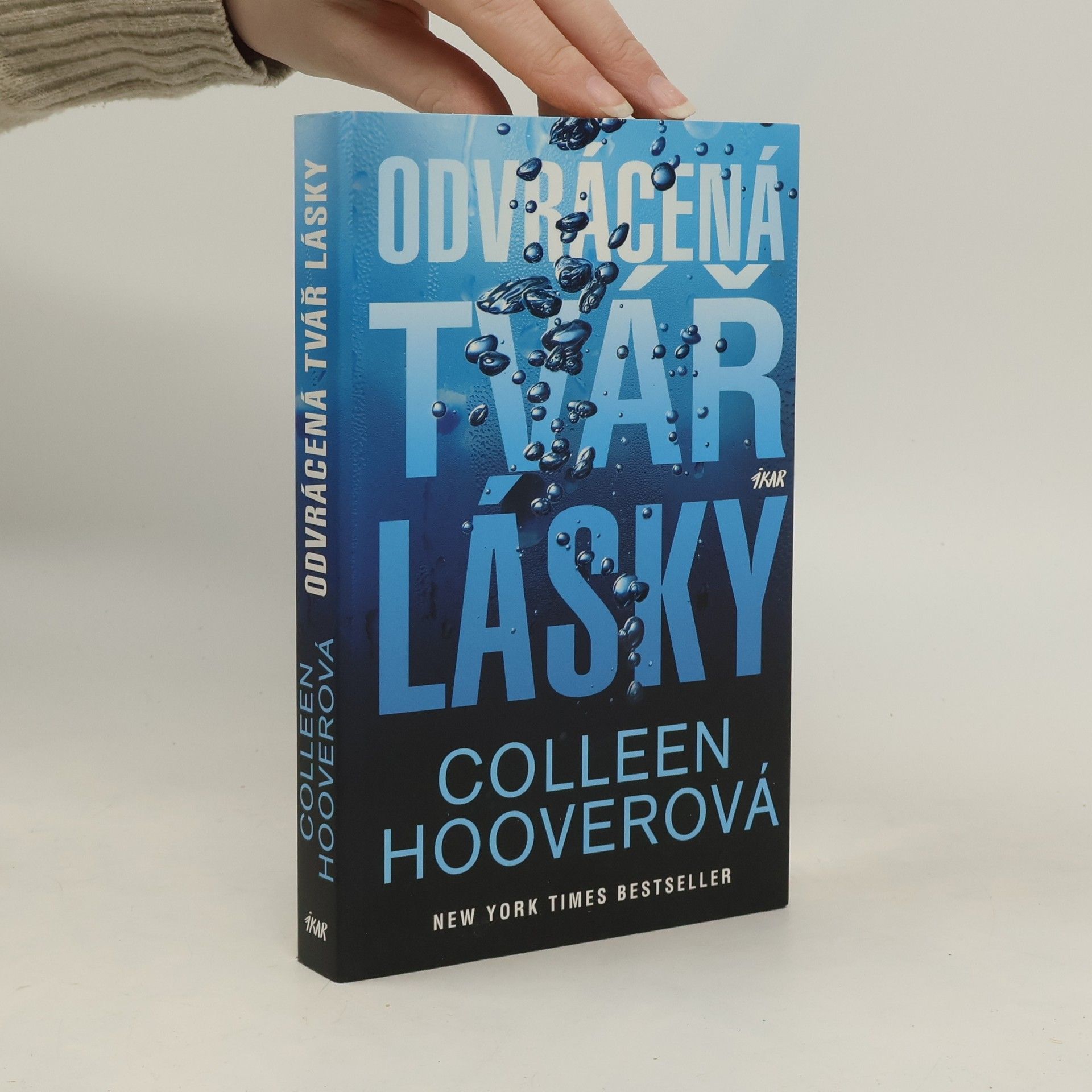 Colleen Hoover Odvrácená tvář lásky